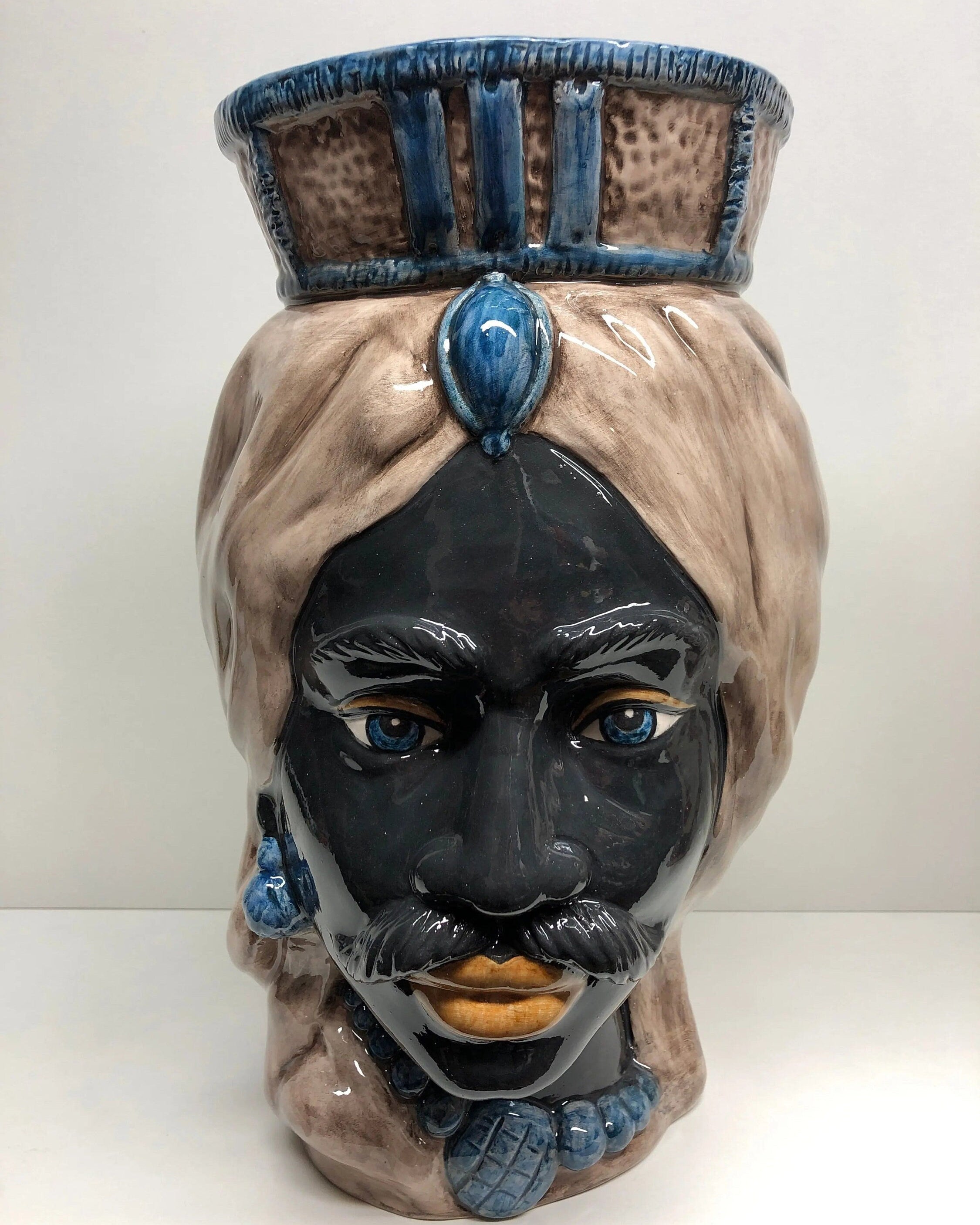 Teste di Moro Corona Retta Ceramica Caltagirone cm H.38 L.24 Artigianale dettagli Blu Antico DD CERAMICHE SICILIANE