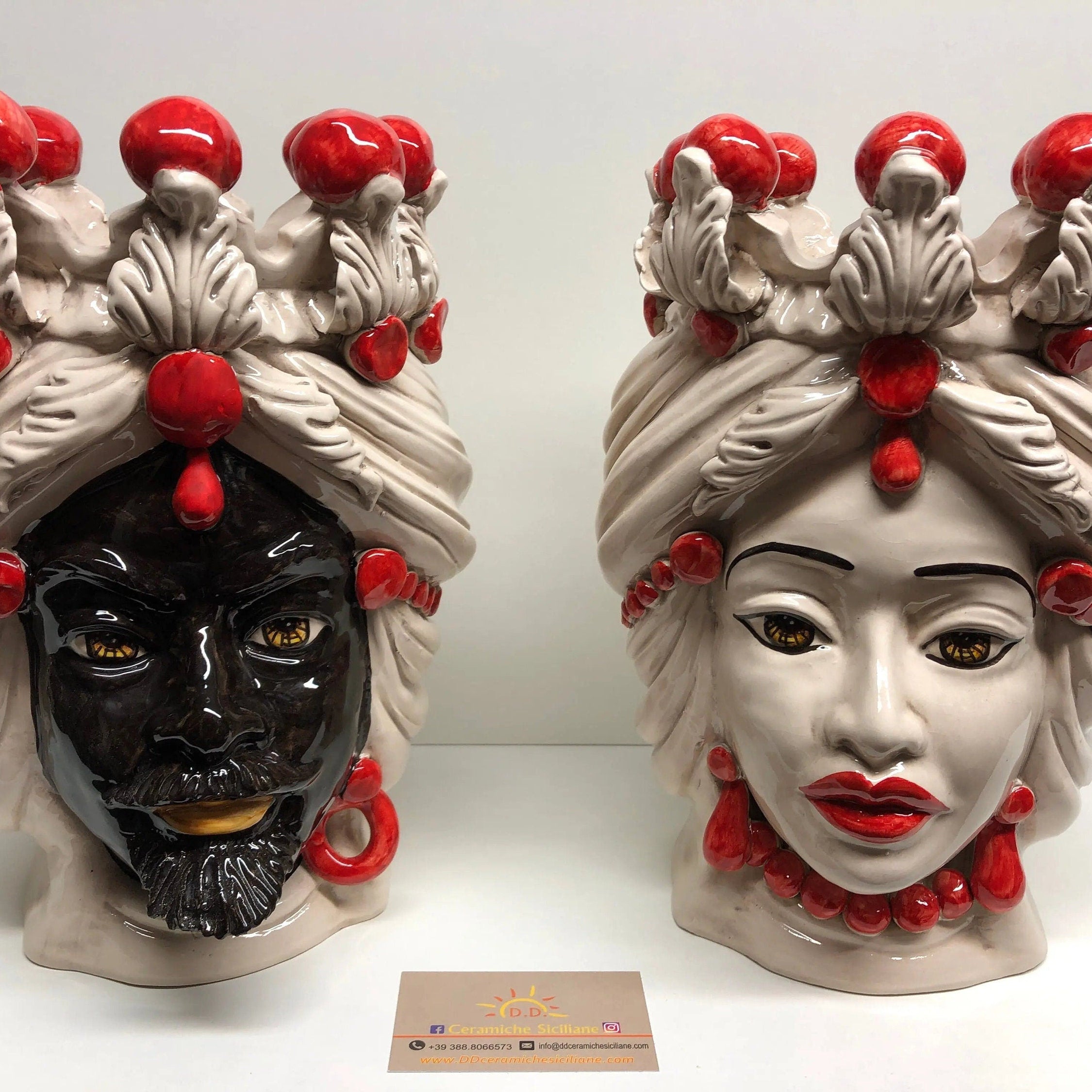 Teste di Moro Corona Sfere Rosso Ceramica Caltagirone cm H.30 L.20 Artigianale DD CERAMICHE SICILIANE