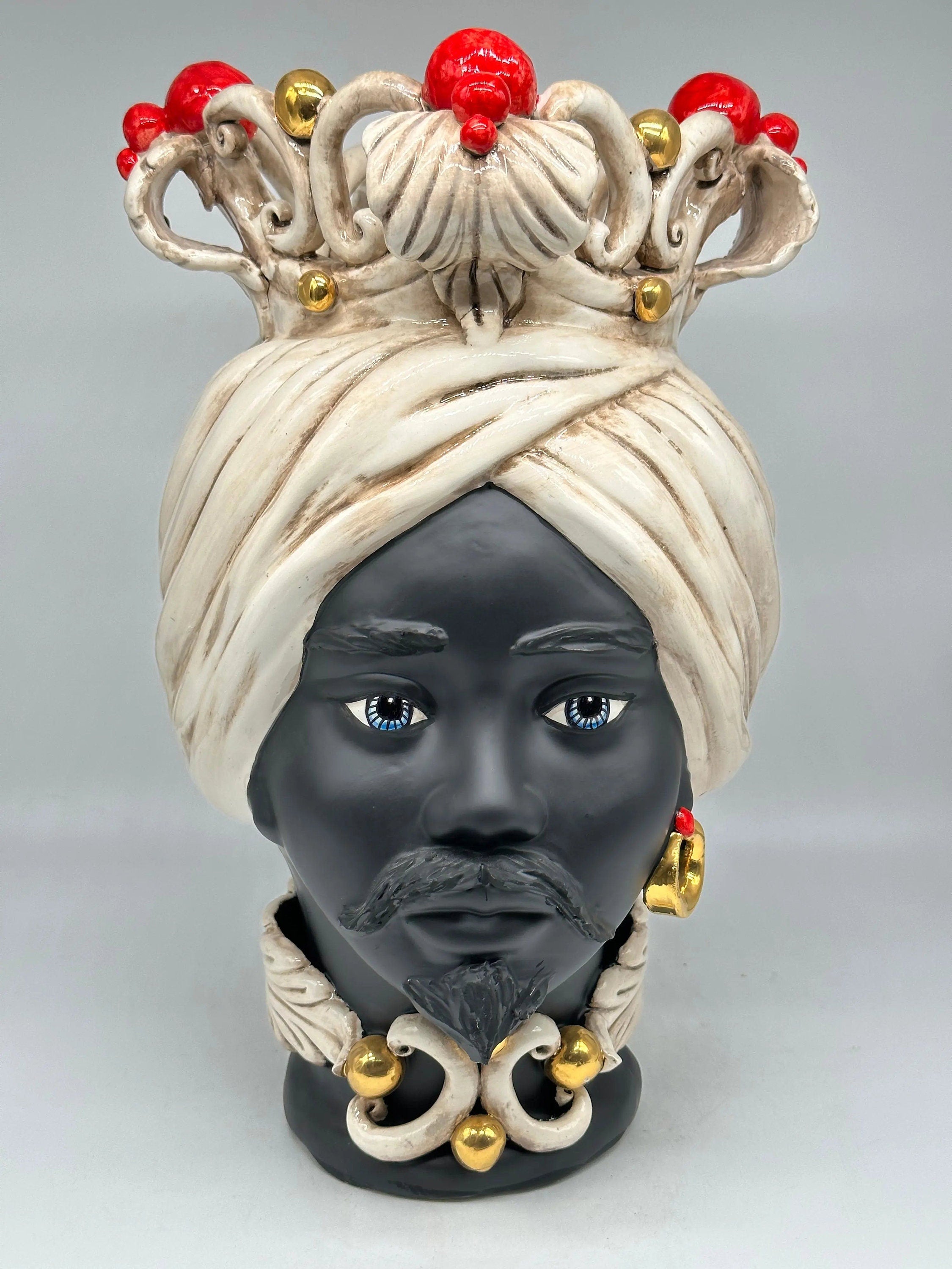 Teste di Moro Diana Ceramica Caltagirone cm H.40 L.25 Artigianale Écru Oro Sfere Rosso DD CERAMICHE SICILIANE