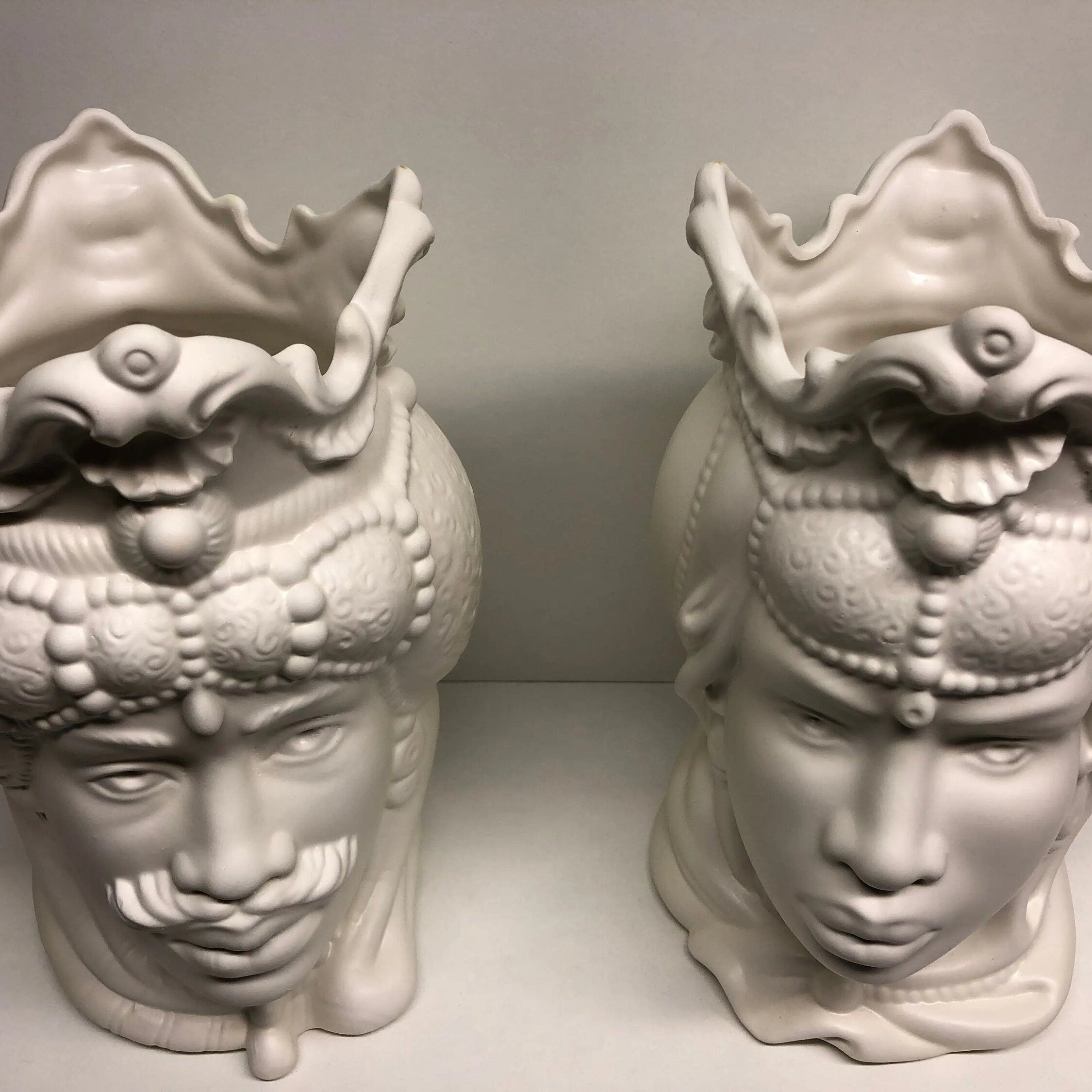 Teste di Moro Emiro Ceramica Caltagirone cm H.30 L.18 Artigianale Bianco Opaco DD CERAMICHE SICILIANE