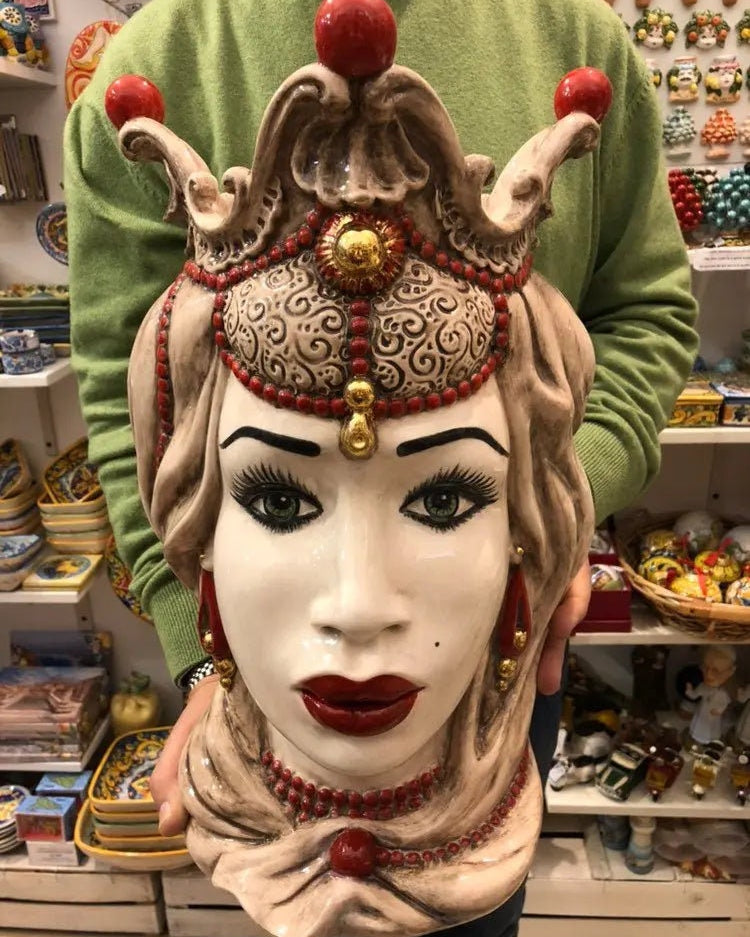 Teste di Moro Emiro Ceramica Caltagirone cm H.45 L.29 Artigianale Écru Oro Sfere Rosso DD CERAMICHE SICILIANE