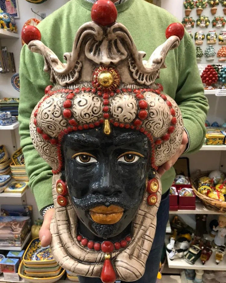 Teste di Moro Emiro Ceramica Caltagirone cm H.45 L.29 Artigianale Écru Oro Sfere Rosso DD CERAMICHE SICILIANE