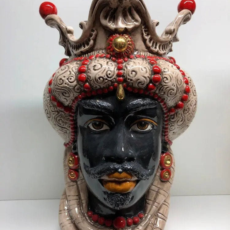 Teste di Moro Emiro Ceramica Caltagirone cm H.45 L.29 Artigianale Écru Oro Sfere Rosso DD CERAMICHE SICILIANE