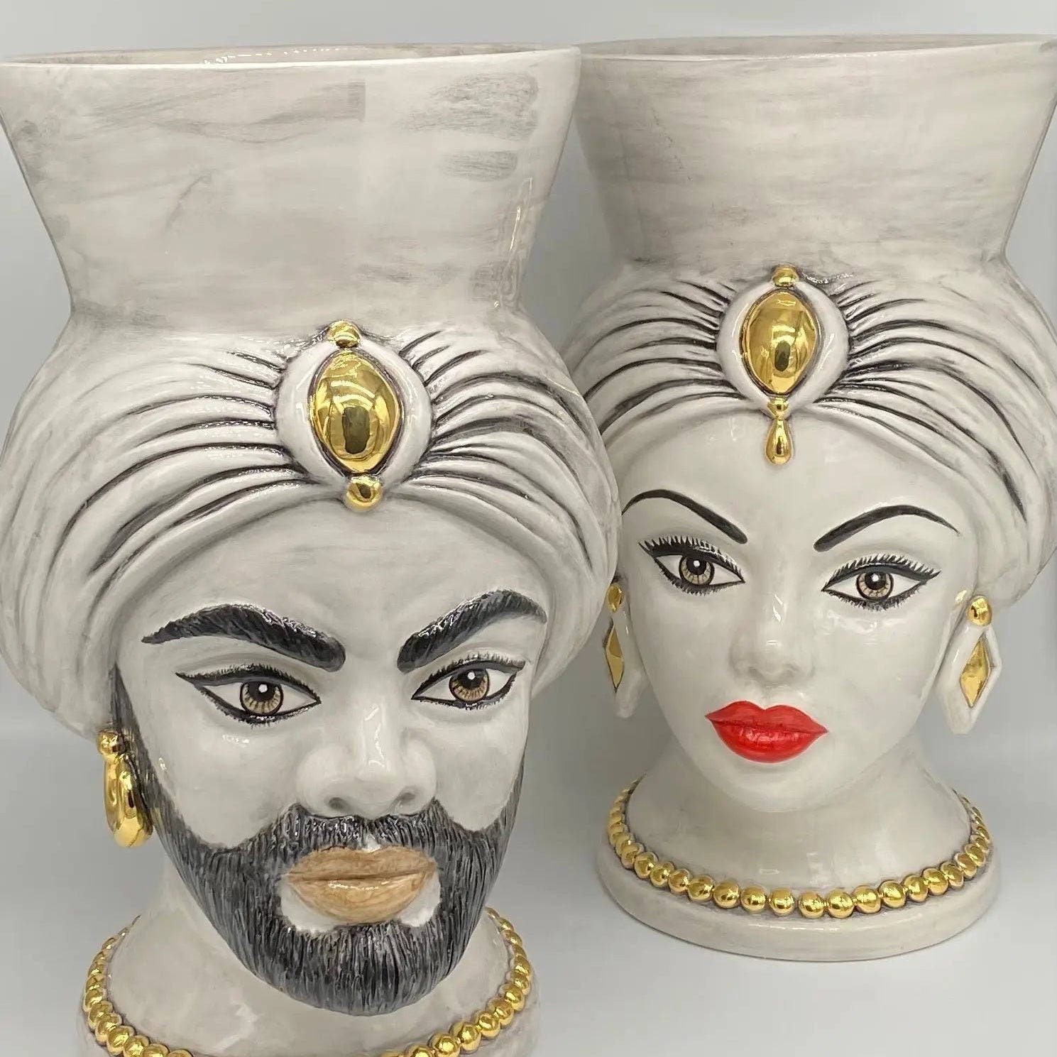 Teste di Moro Iris Ceramica Caltagirone cm H.40 L.23 Artigianale Ghiaccio Oro Zecchino DD CERAMICHE SICILIANE