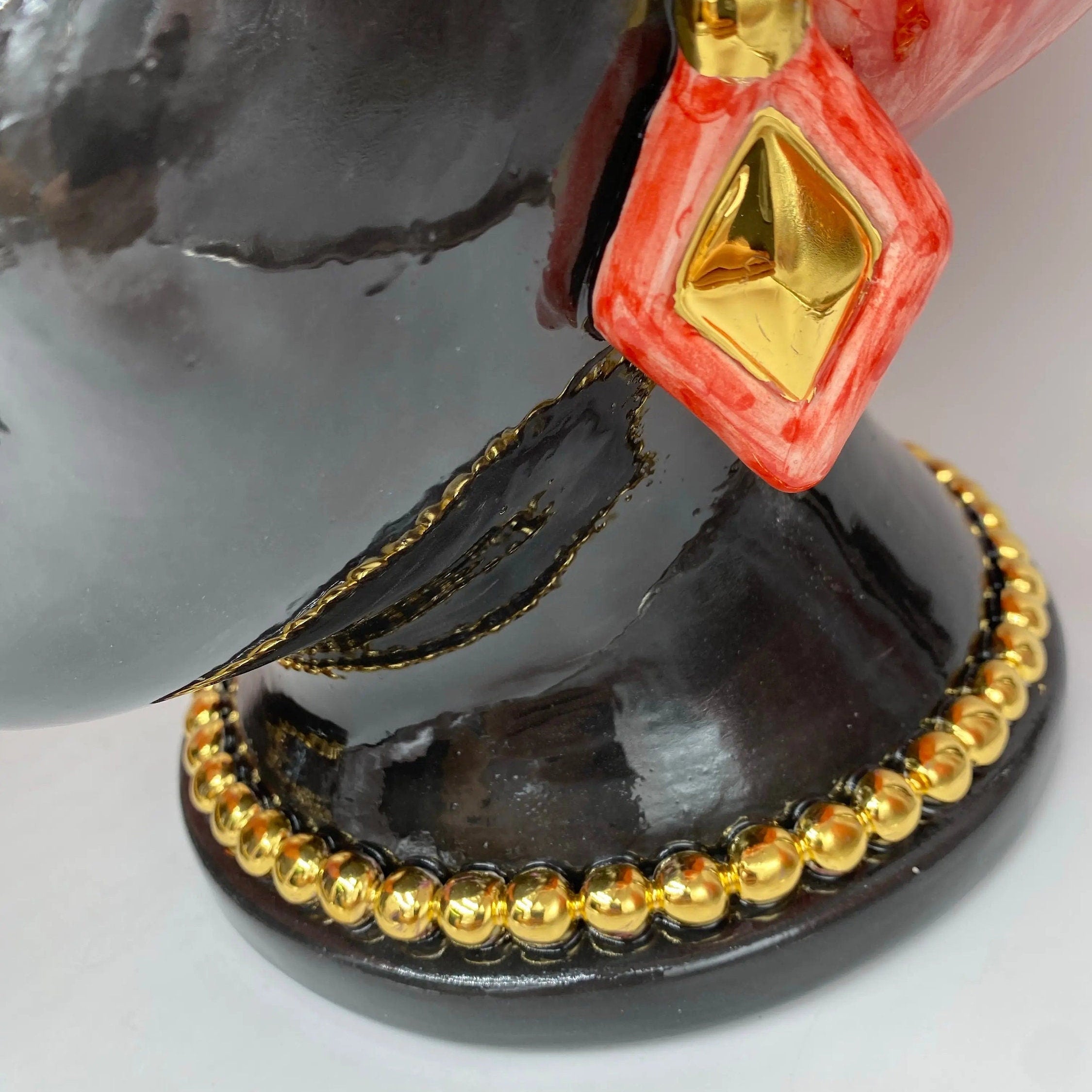 Teste di Moro Iris Ceramica Caltagirone cm H.40 L.23 Artigianale Rosso Oro Zecchino DD CERAMICHE SICILIANE
