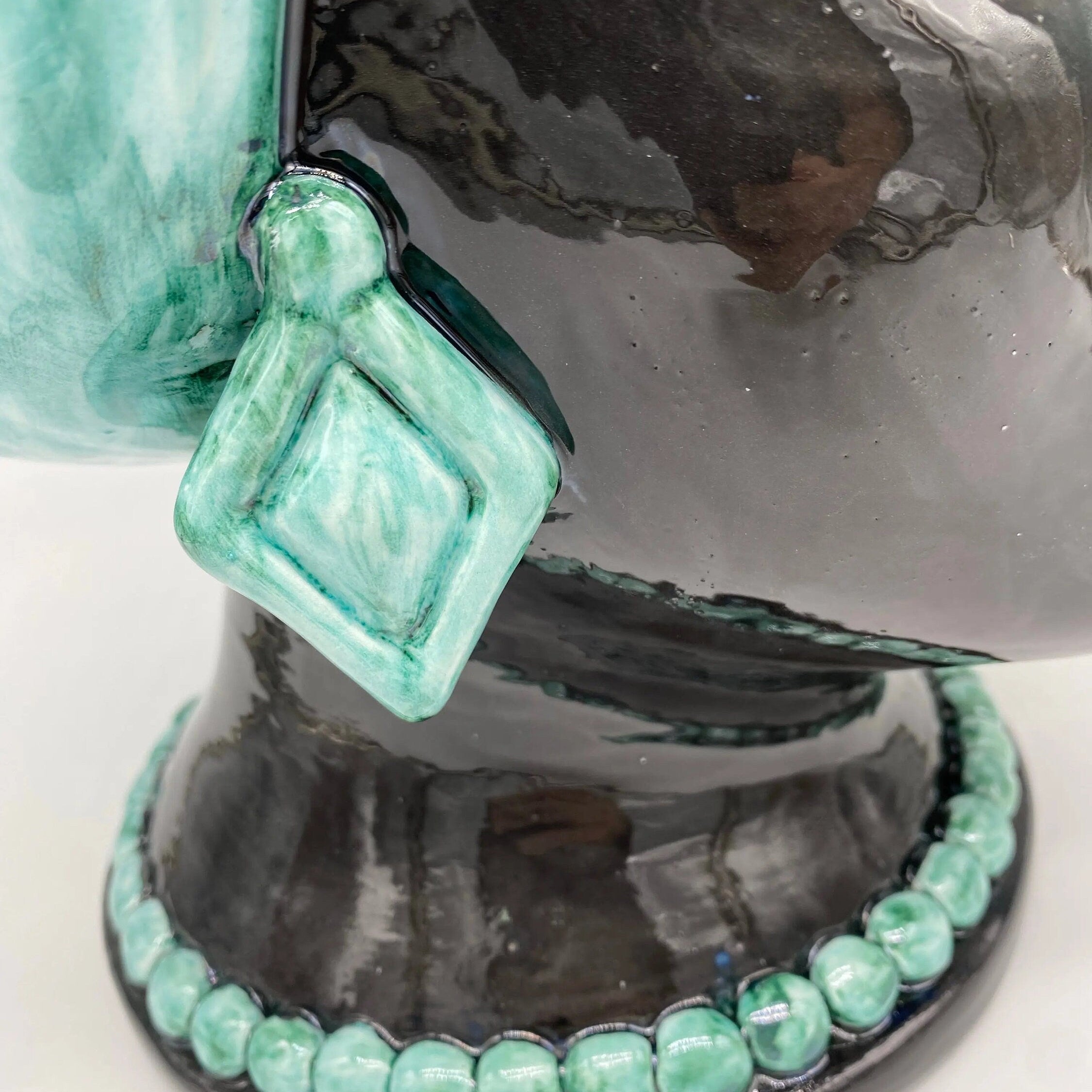 Teste di Moro Iris Ceramica Caltagirone cm H.40 L.23 Artigianale Verde Nero DD CERAMICHE SICILIANE