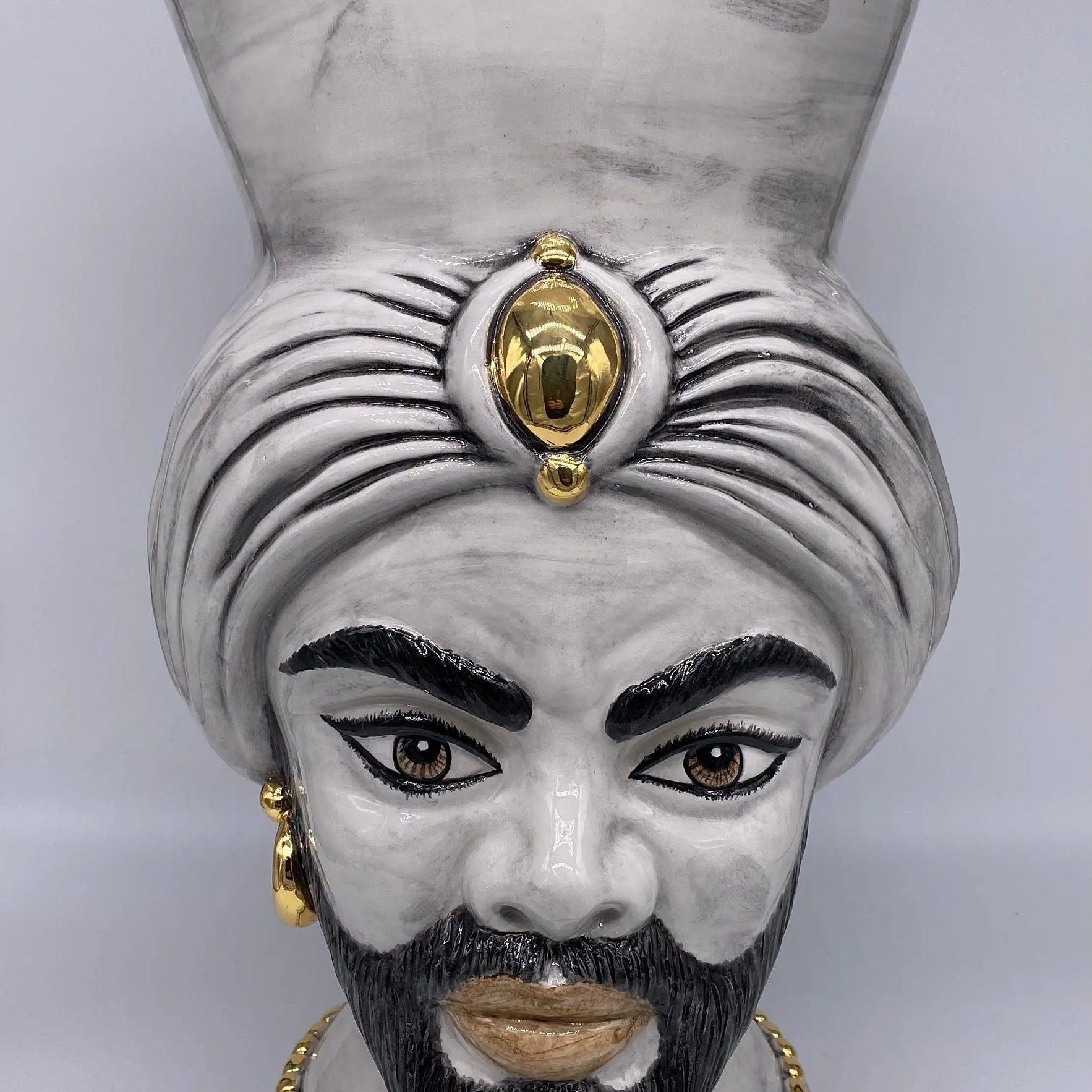 Teste di Moro Iris Ceramica Caltagirone cm H.40 L.23 Artigianale Ghiaccio Oro Zecchino DD CERAMICHE SICILIANE