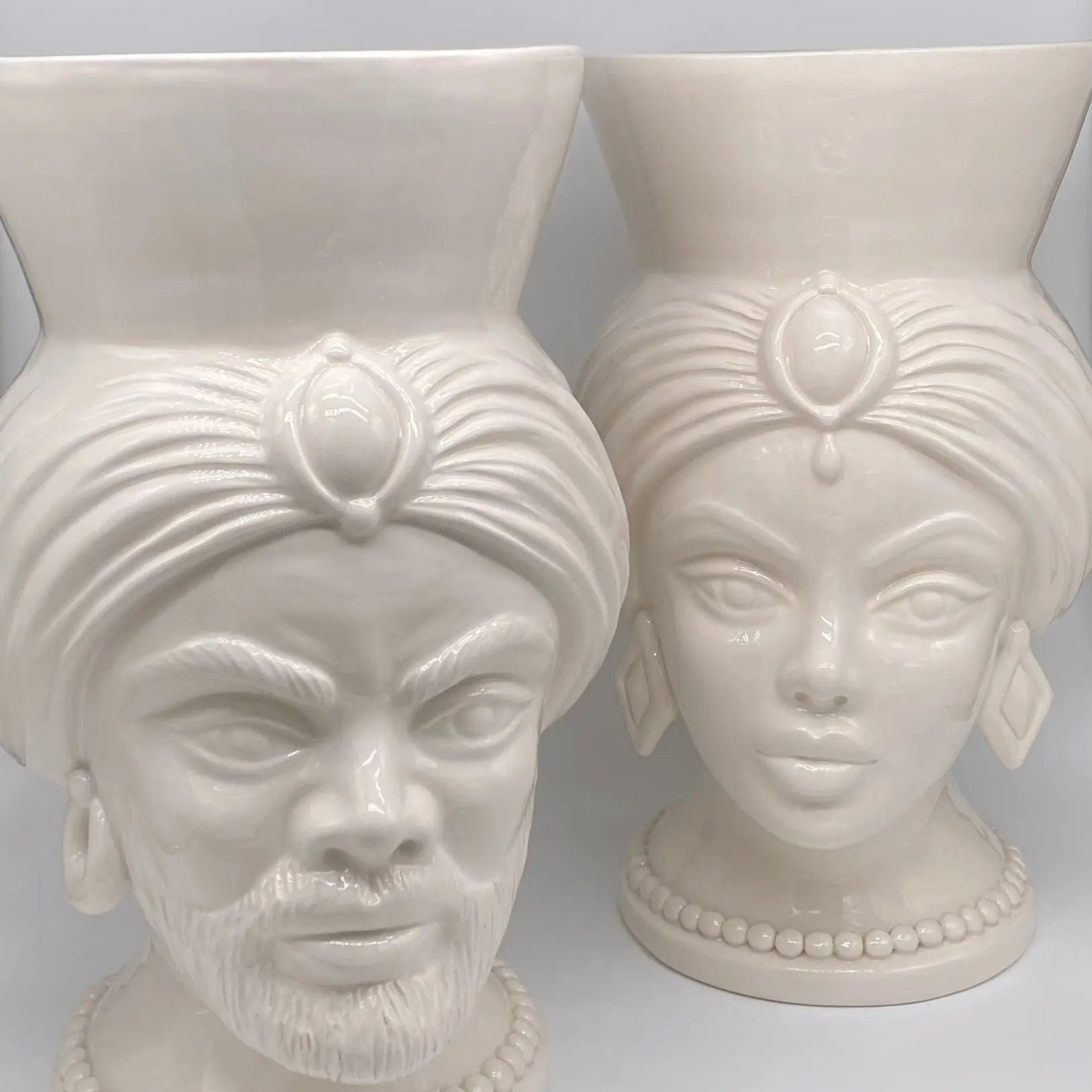 Teste di Moro Iris Ceramica Caltagirone cm H.40 L.23 Artigianale Bianco DD CERAMICHE SICILIANE