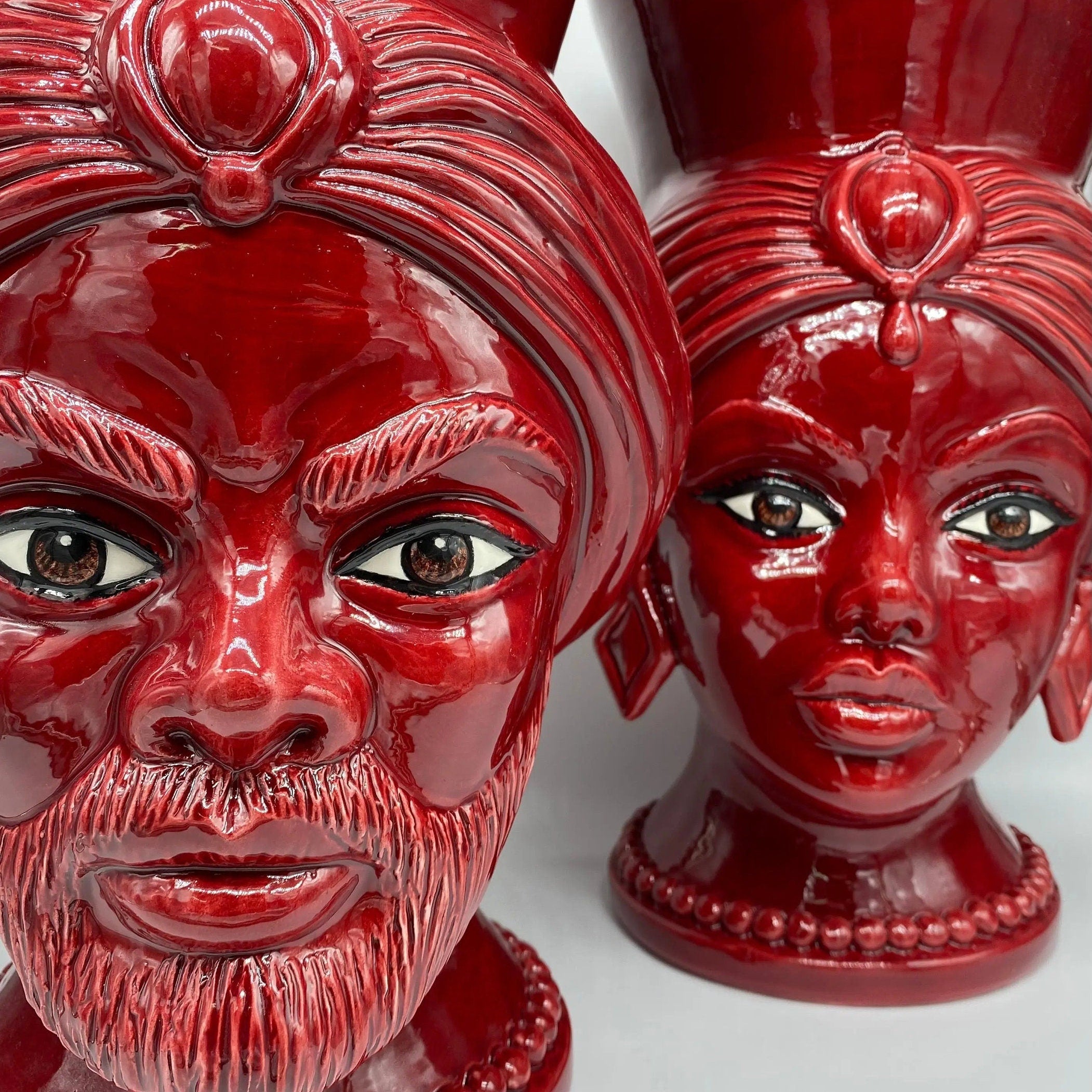 Teste di Moro Iris Ceramica Caltagirone cm H.40 L.23 Artigianale Bordeaux DD CERAMICHE SICILIANE