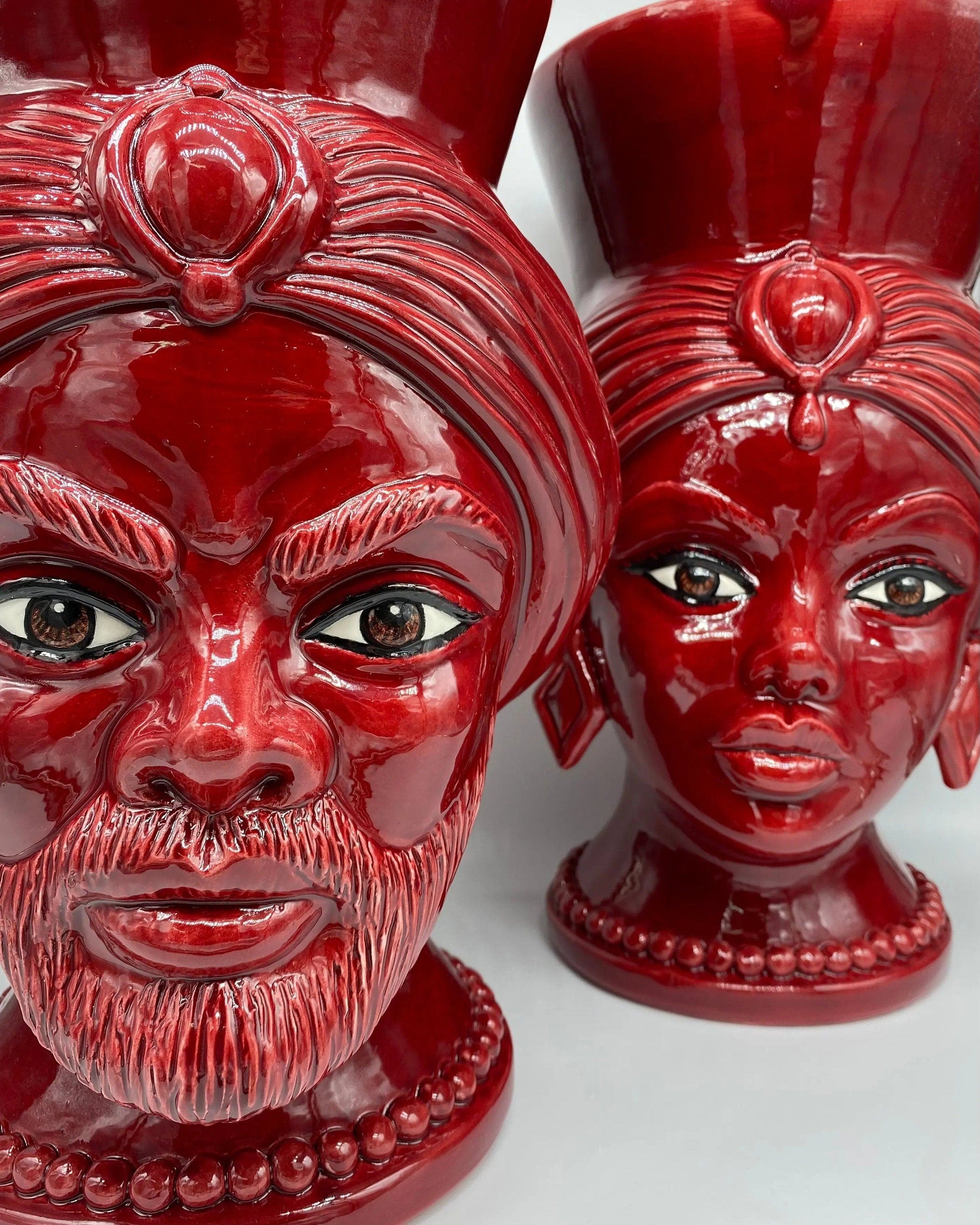 Teste di Moro Iris Ceramica Caltagirone cm H.40 L.23 Artigianale Bordeaux DD CERAMICHE SICILIANE