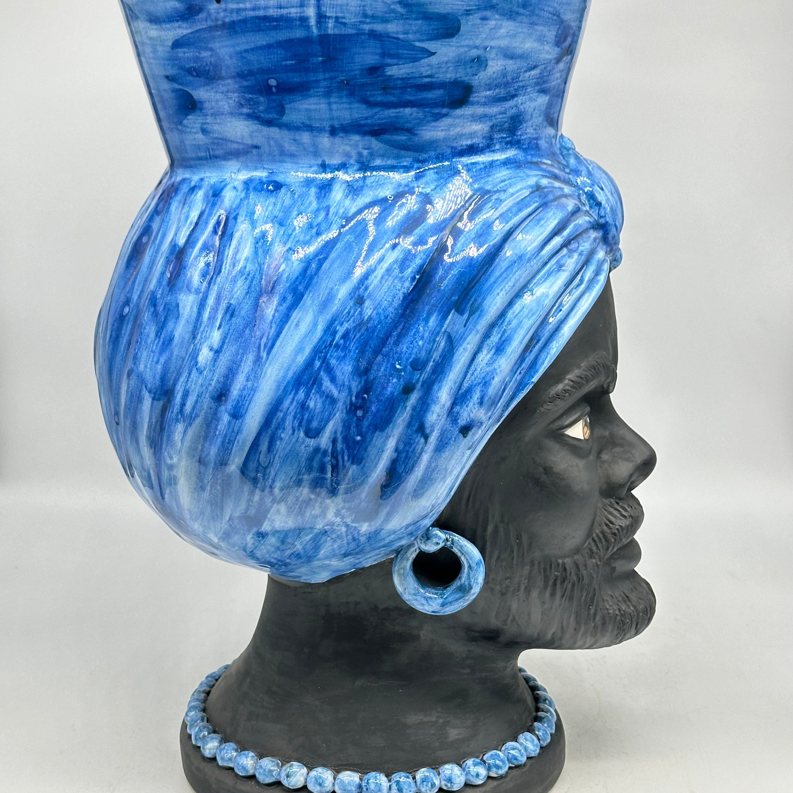 Teste di Moro Iris Ceramica Caltagirone cm H.40 L.23 Artigianale Blu Nero Opaco - TESTE DI MORO