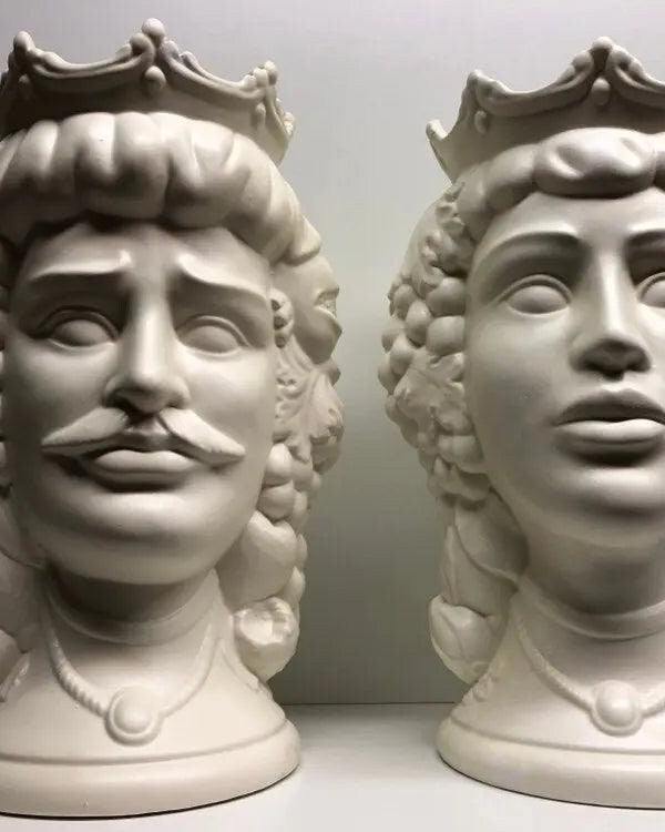 Teste di Moro Kalat Frutta Ceramica Caltagirone cm H.36 L.23 Artigianale Bianco Opaco DD CERAMICHE SICILIANE