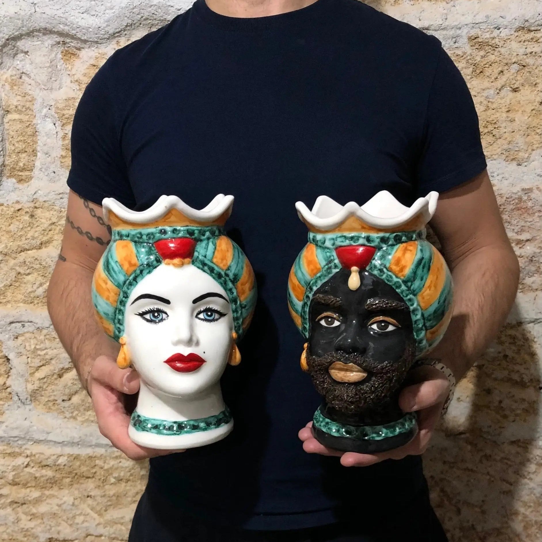 Teste di Moro Luis Ceramica Caltagirone cm H.22 L.15 Artigianale Turbante Liscio Verde Ocra Rosso - DD CERAMICHE SICILIANE