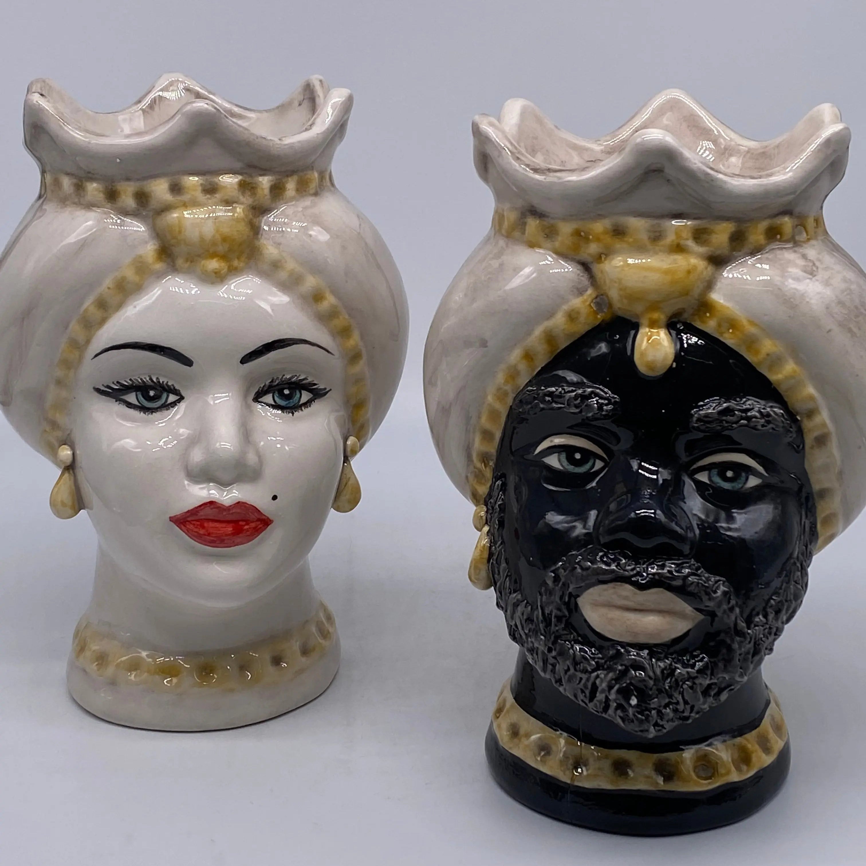 Teste di Moro Luis Ceramica Caltagirone cm H.22 L.15 Artigianale Turbante Liscio Écru Giallo DD CERAMICHE SICILIANE