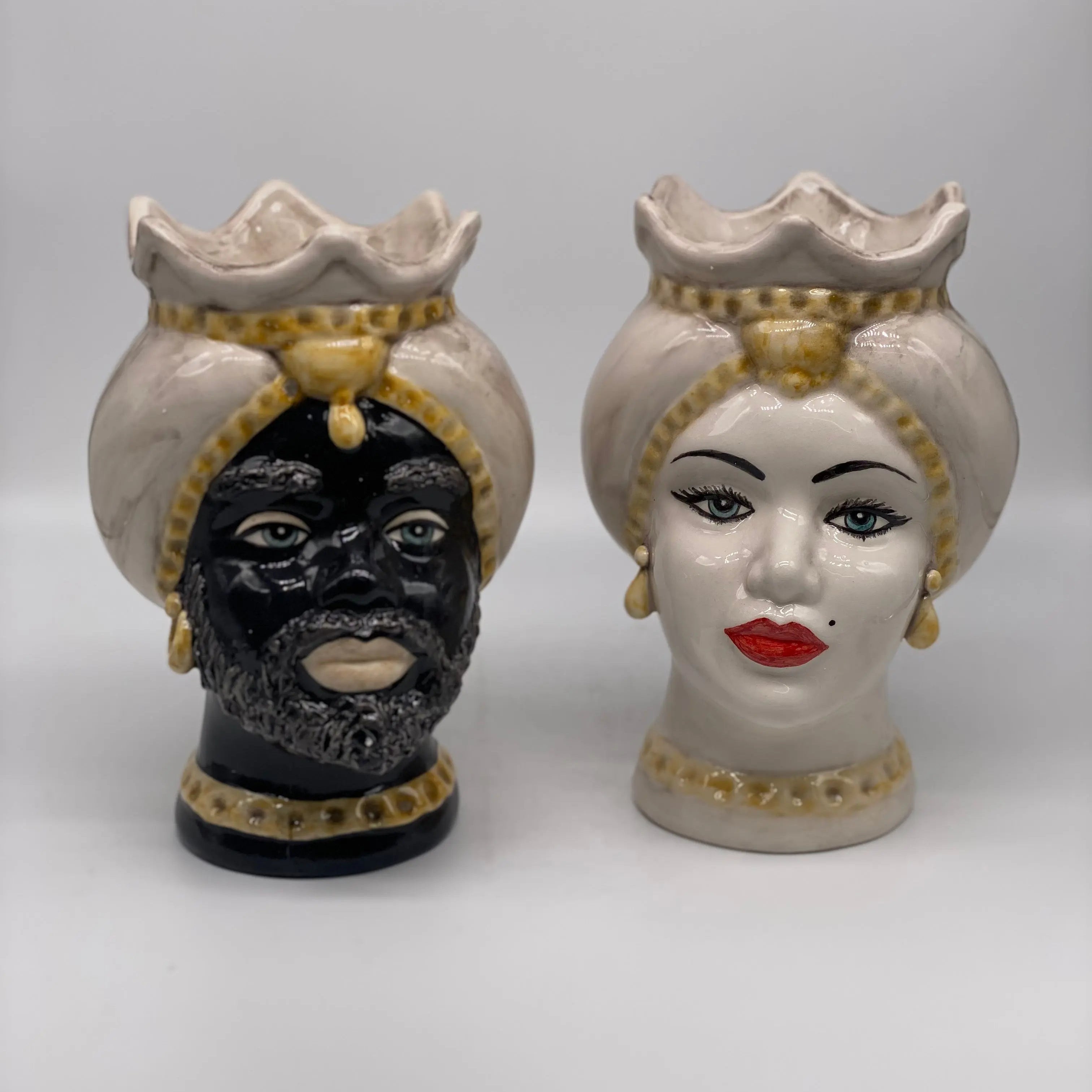 Teste di Moro Luis Ceramica Caltagirone cm H.22 L.15 Artigianale Turbante Liscio Écru Giallo DD CERAMICHE SICILIANE