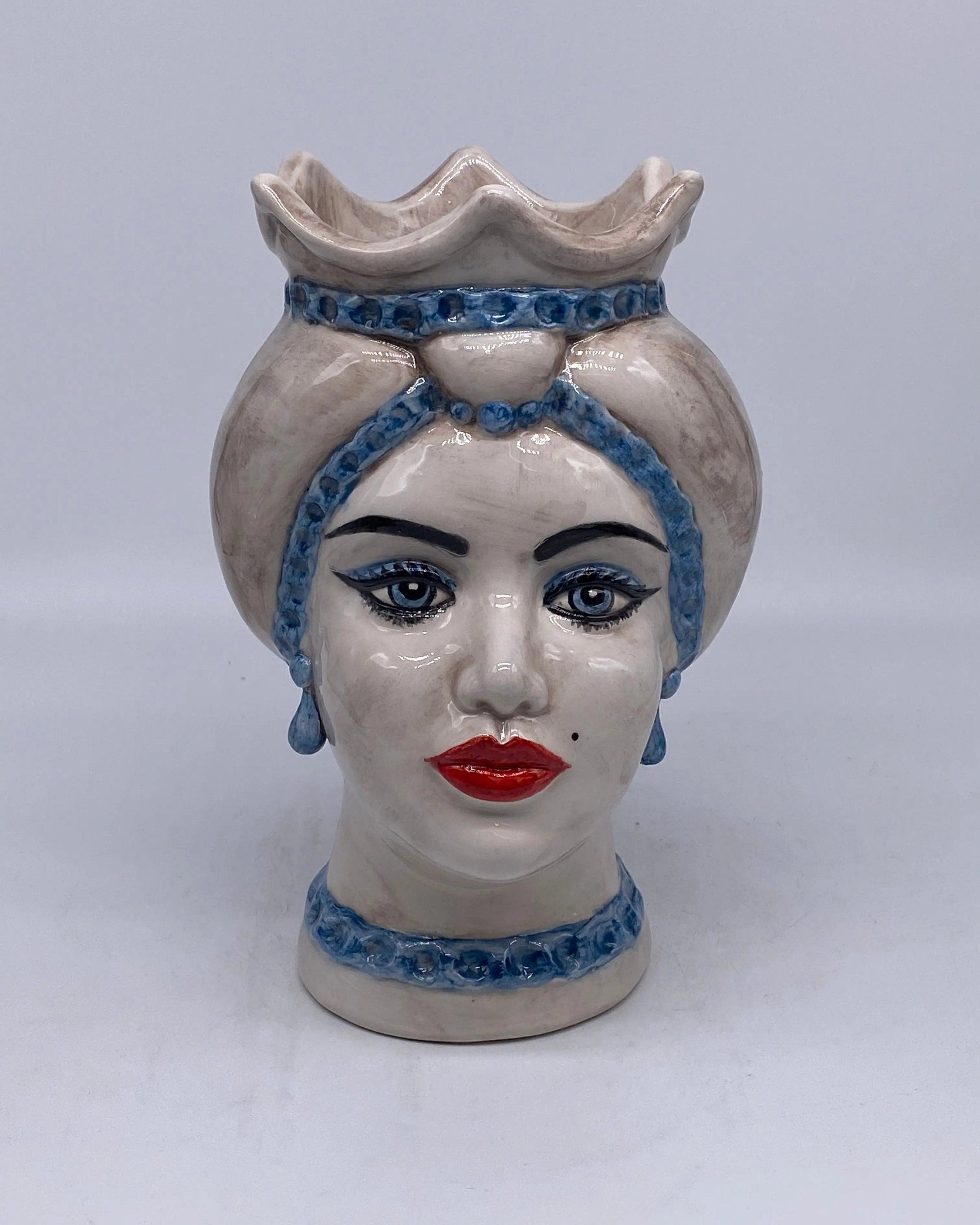 Teste di Moro Luis Ceramica Caltagirone cm H.22 L.15 Artigianale Turbante Liscio Écru Blu DD CERAMICHE SICILIANE