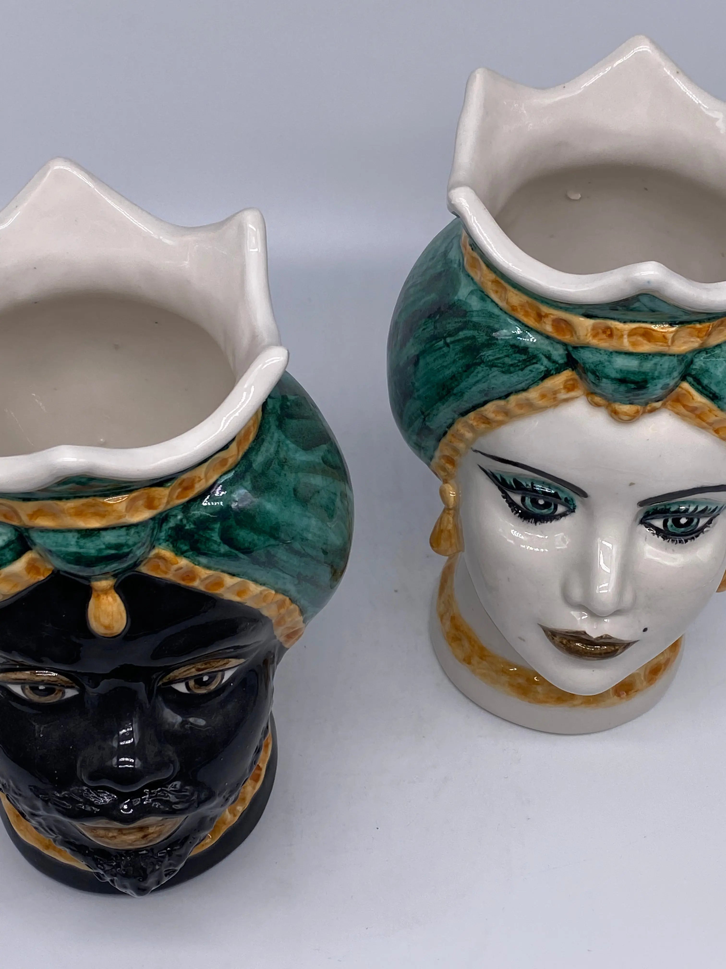 Teste di Moro Luis Ceramica Caltagirone cm H.22 L.15 Artigianale Turbante Liscio Verde Ocra DD CERAMICHE SICILIANE