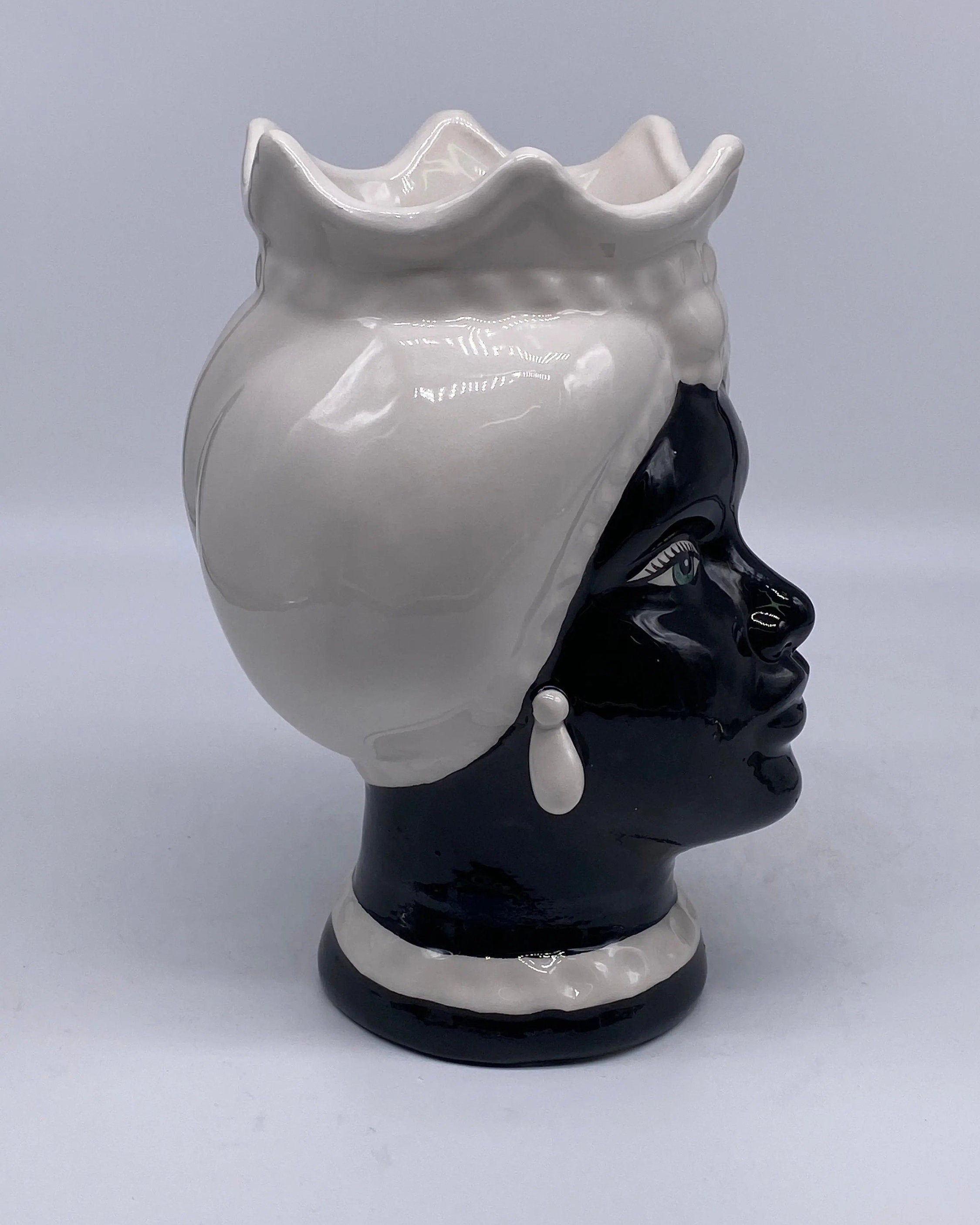 Teste di Moro Luis Ceramica Caltagirone cm H.22 L.15 Artigianale Turbante Liscio Bianco Nero DD CERAMICHE SICILIANE