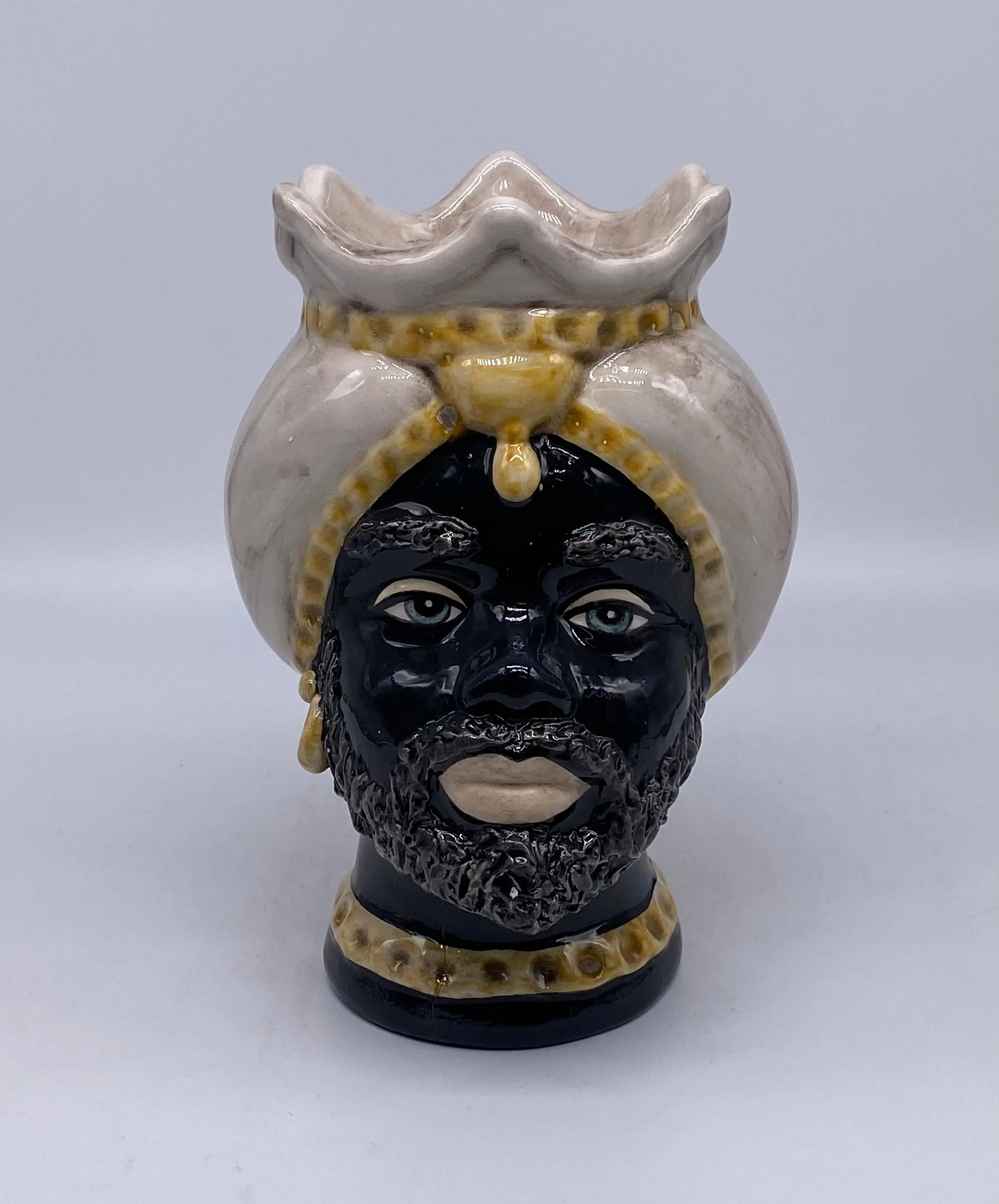 Teste di Moro Luis Ceramica Caltagirone cm H.22 L.15 Artigianale Turbante Liscio Écru Giallo DD CERAMICHE SICILIANE