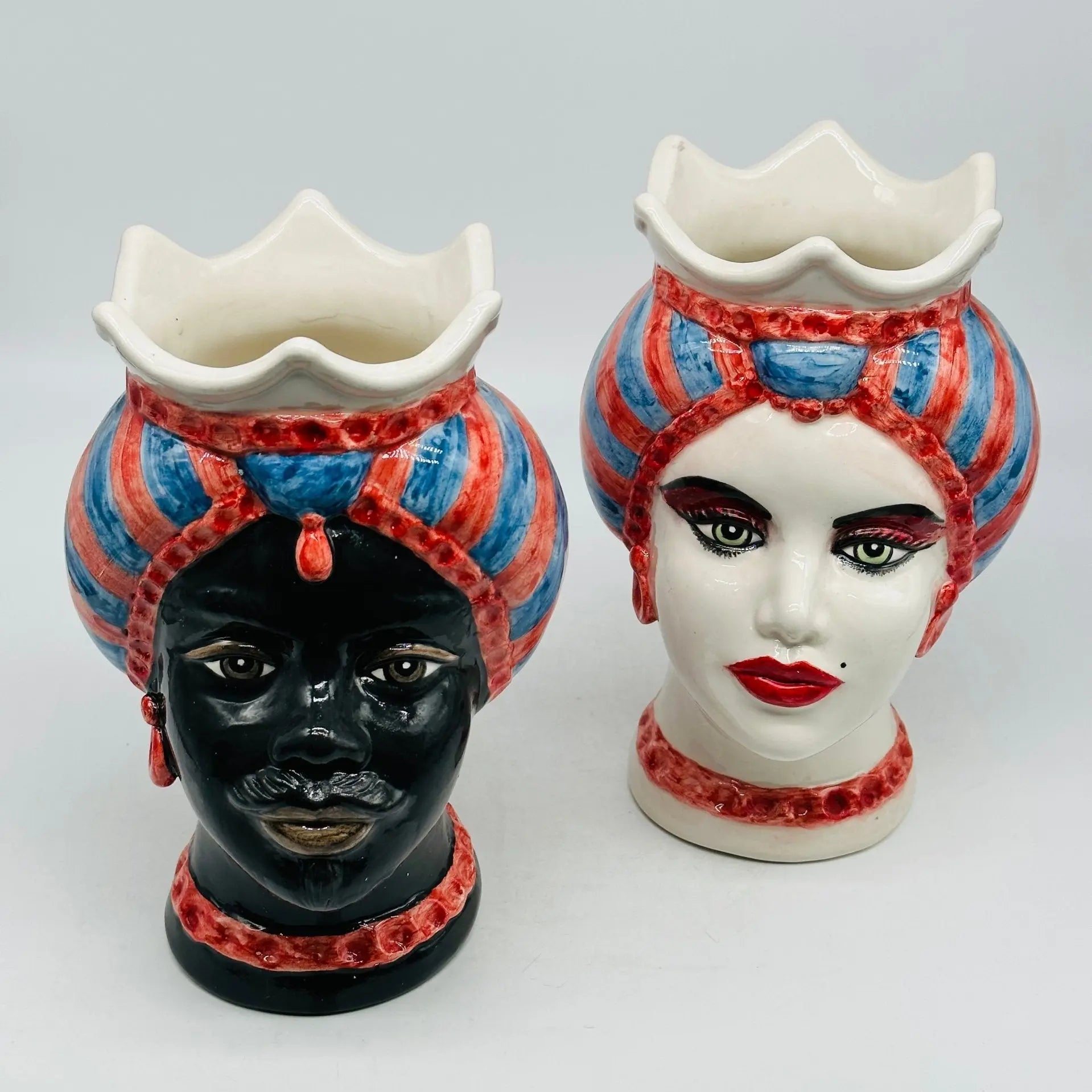 Teste di Moro Luis Ceramica Caltagirone cm H.22 L.15 Artigianale Turbante Striscie Rosso Blu - TESTA DI MORO