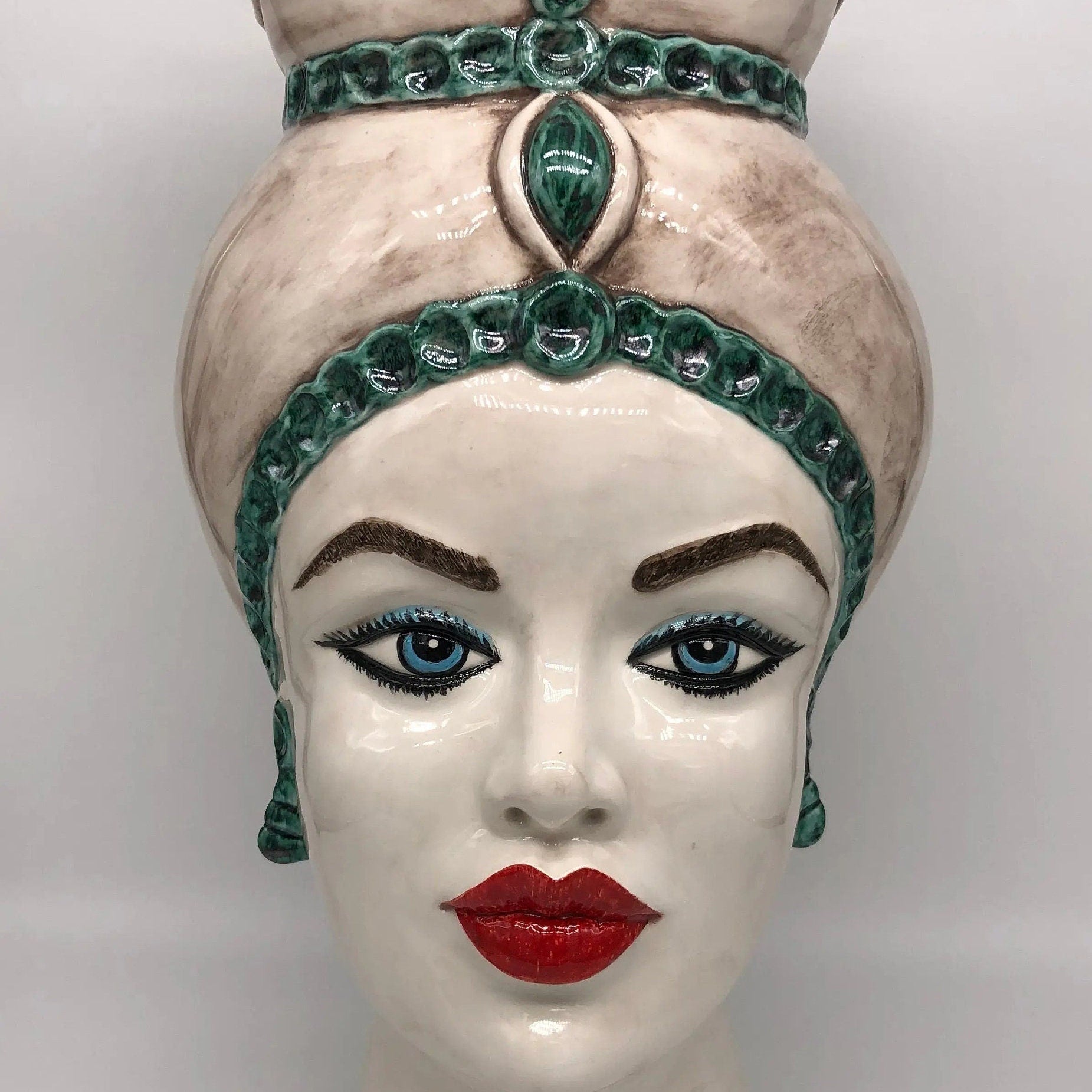 Teste di Moro Luis Ceramica Caltagirone cm H.44 L.23 Artigianale Turbante Liscio Écru Verde DD CERAMICHE SICILIANE