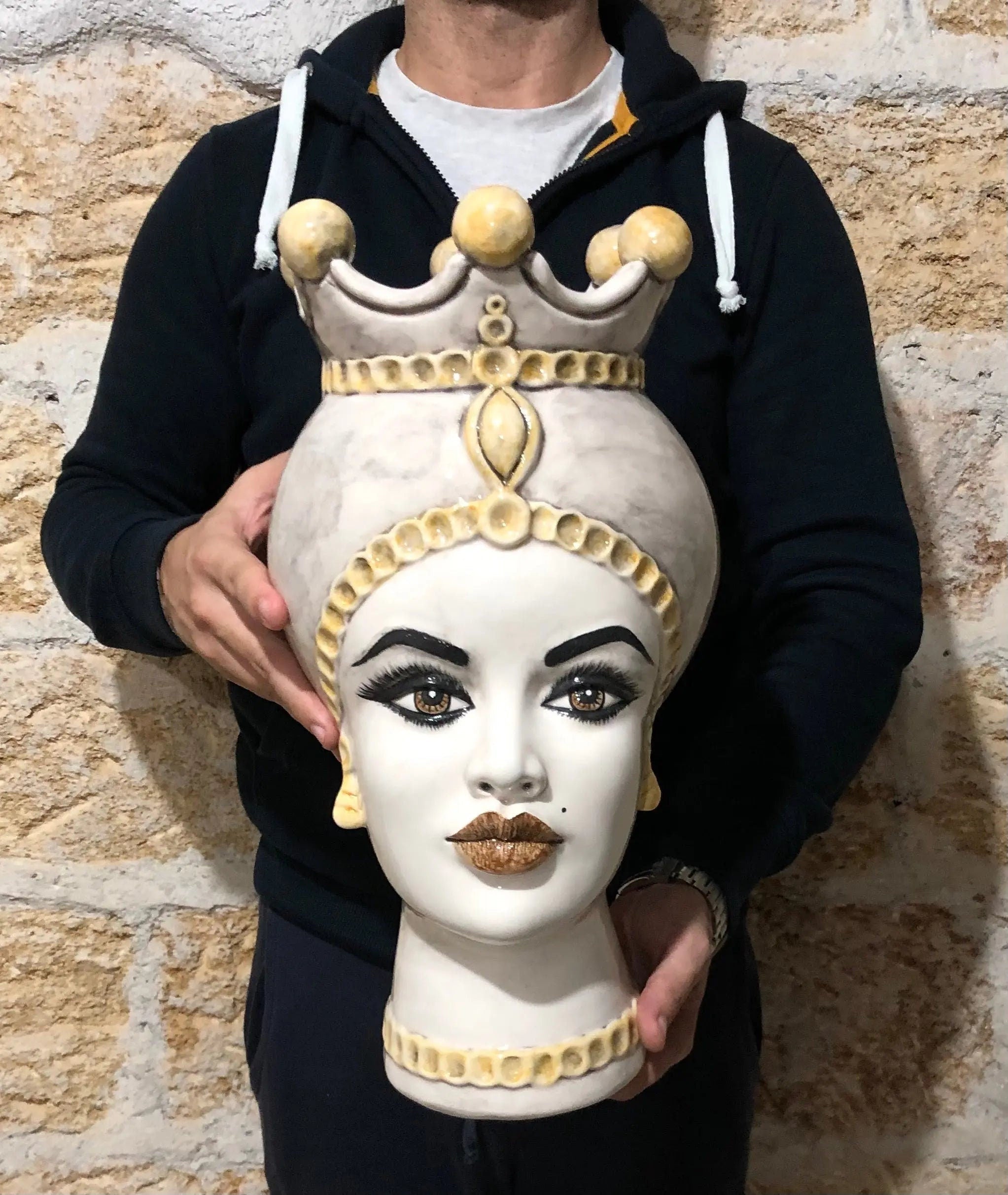 Teste di Moro Luis Ceramica Caltagirone cm H.44 L.23 Artigianale Turbante Liscio Écru Giallo DD CERAMICHE SICILIANE