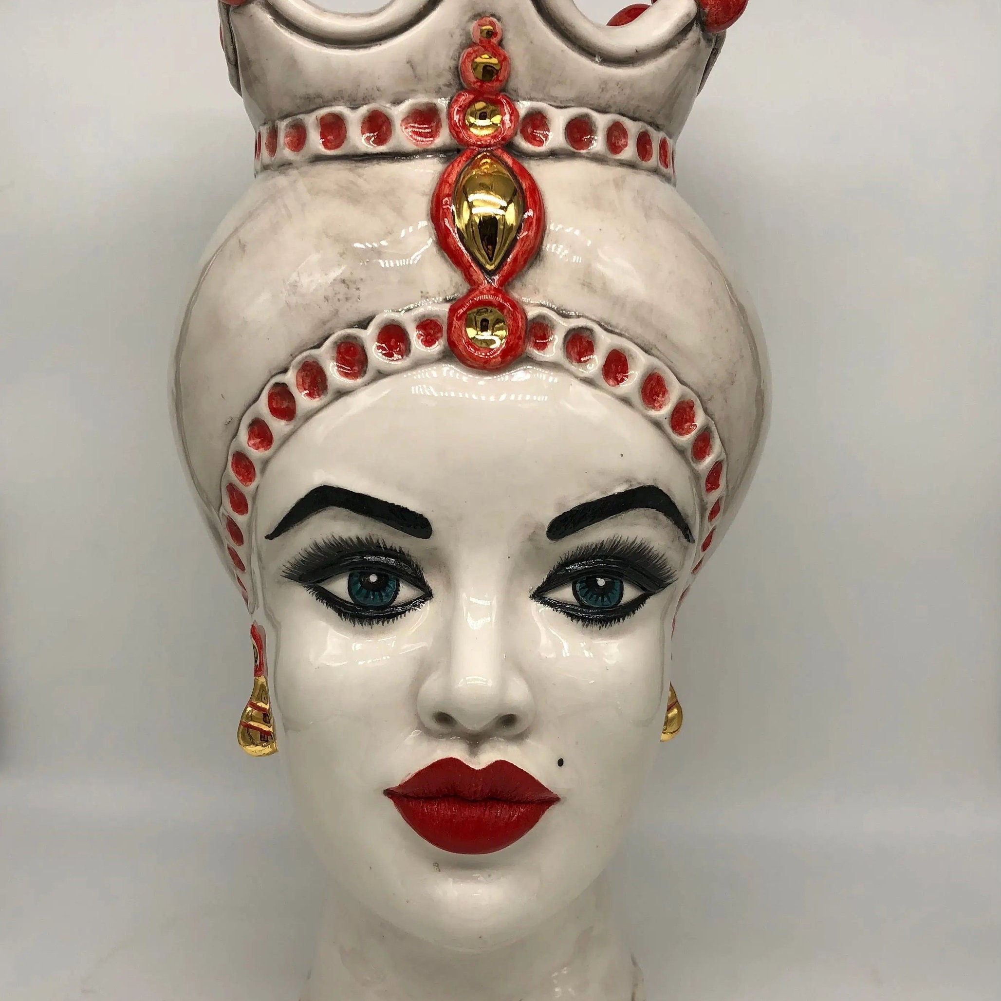 Teste di Moro Luis Ceramica Caltagirone cm H.44 L.23 Artigianale Turbante Liscio Écru Rosso Oro DD CERAMICHE SICILIANE