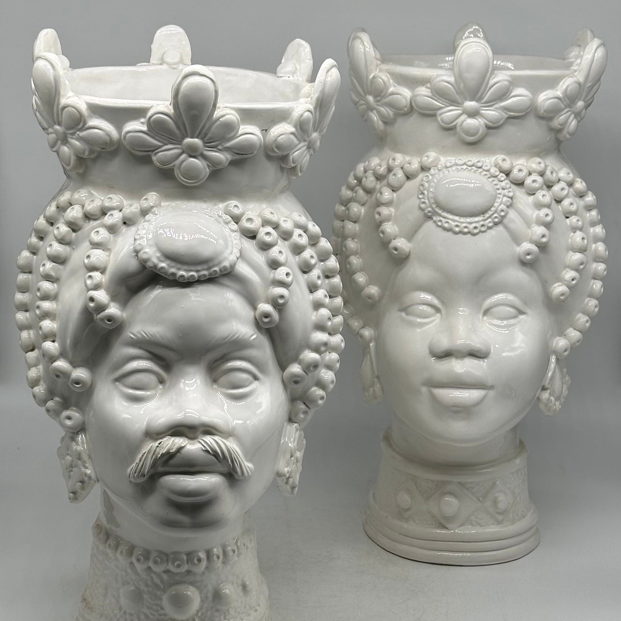 Teste di Moro Masai Ceramica Caltagirone cm H.38 L.21 Artigianale Bianco - TESTE DI MORO