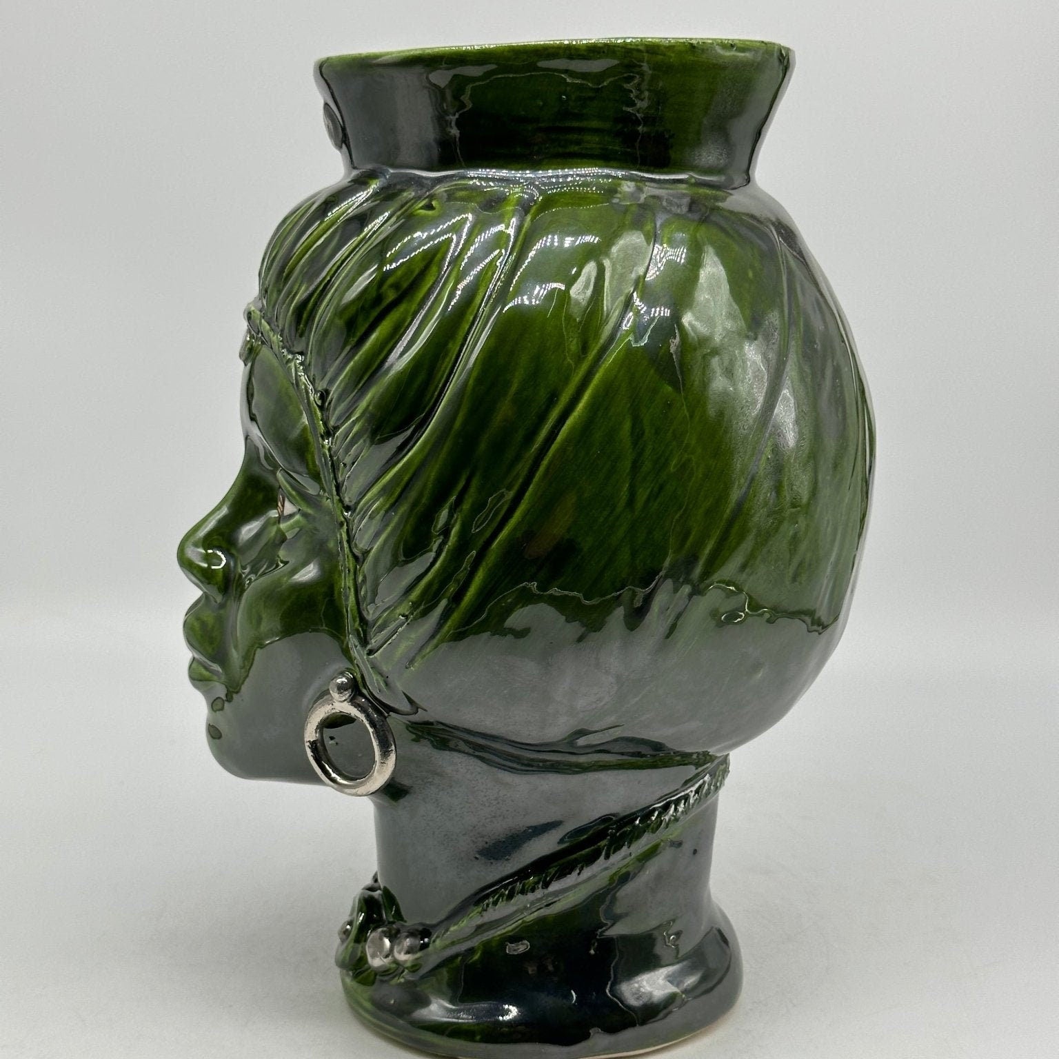 Teste di Moro Mediterraneo Ceramica Caltagirone cm H.29 L.22 Artigianale Verde Platino - DD CERAMICHE SICILIANE