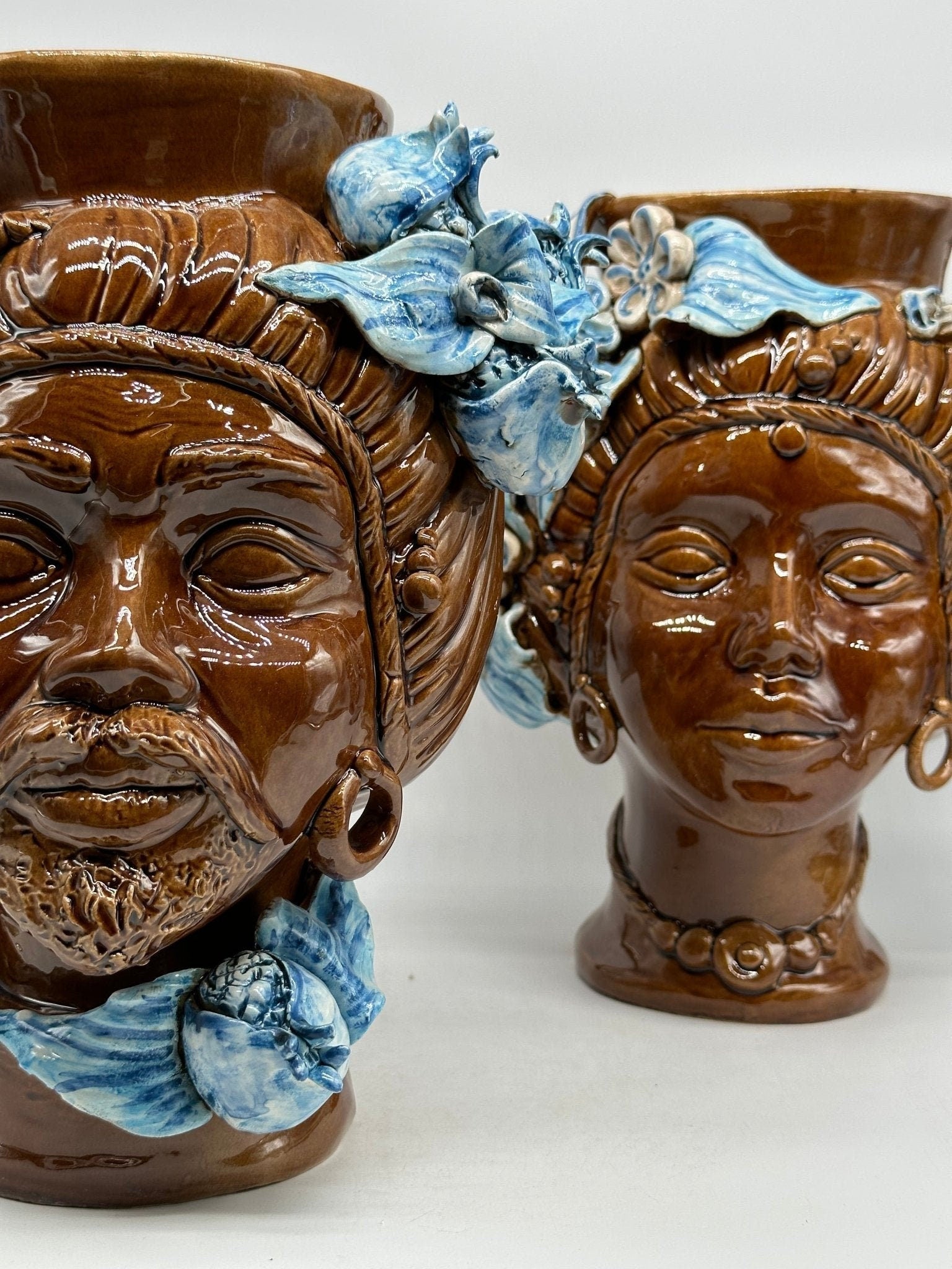 Teste di Moro Mediterraneo Ceramica Caltagirone cm H.29 L.22 Artigianale Marrone Azzurro - DD CERAMICHE SICILIANE