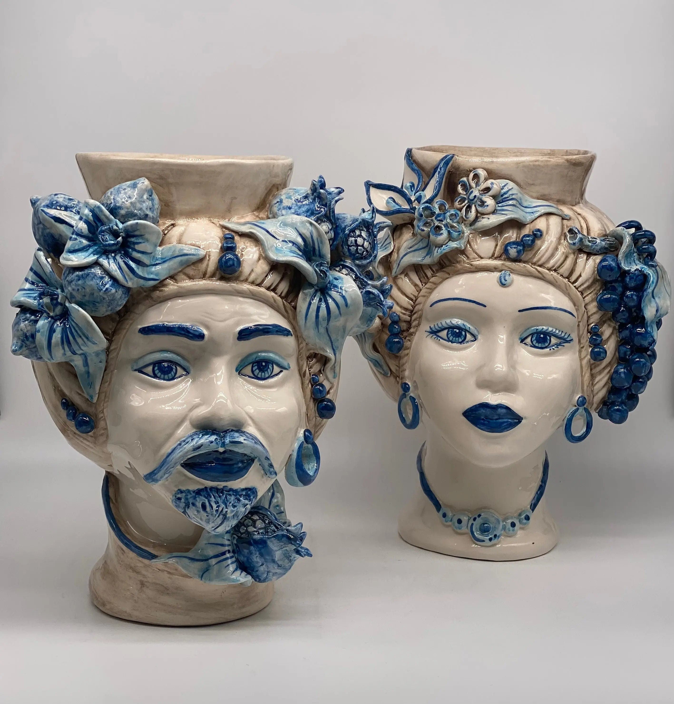 Teste di Moro Mediterraneo Ceramica Caltagirone cm H.29 L.22 Artigianale Bicolore Blu DD CERAMICHE SICILIANE