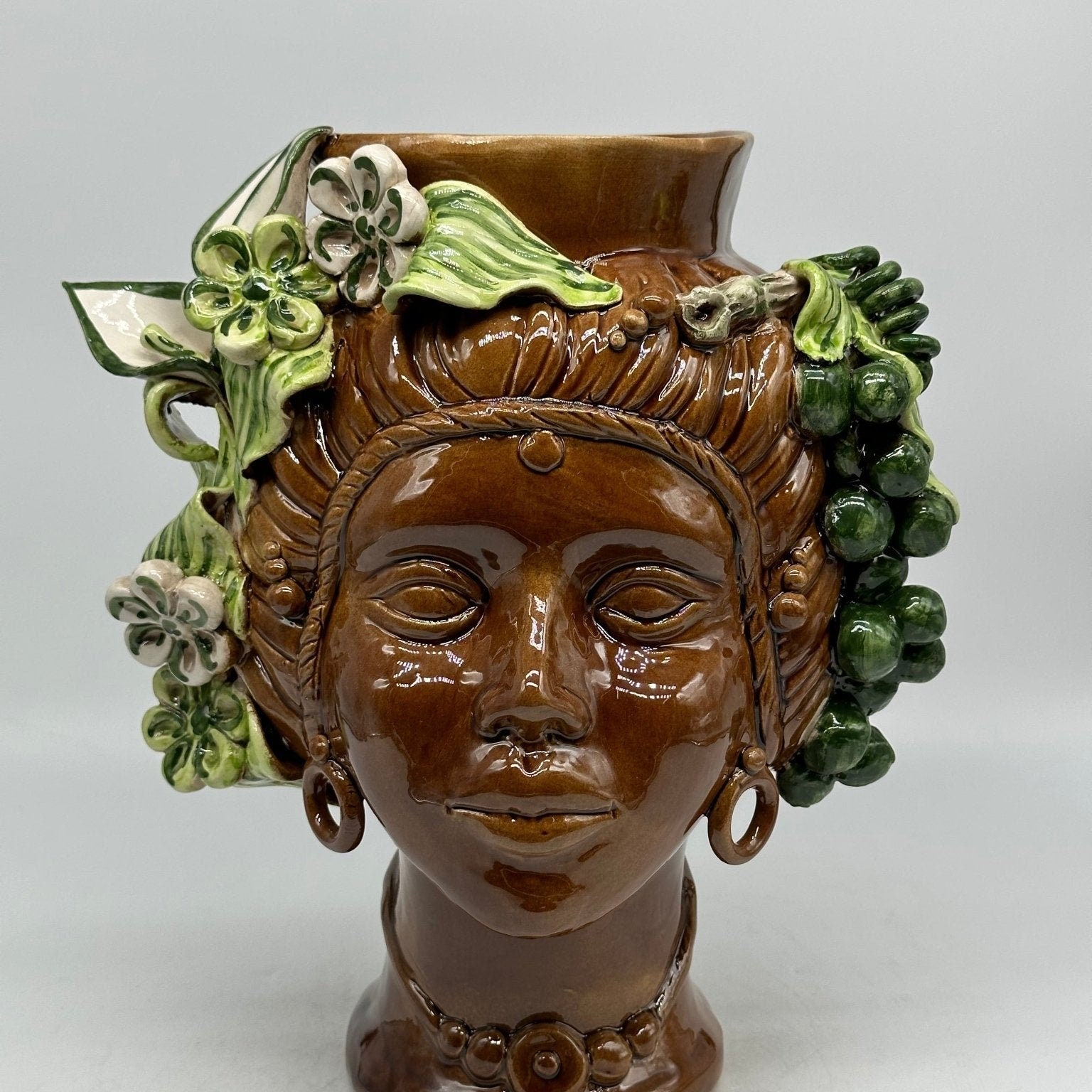 Teste di Moro Mediterraneo Ceramica Caltagirone cm H.29 L.22 Artigianale Marrone Verde - DD CERAMICHE SICILIANE
