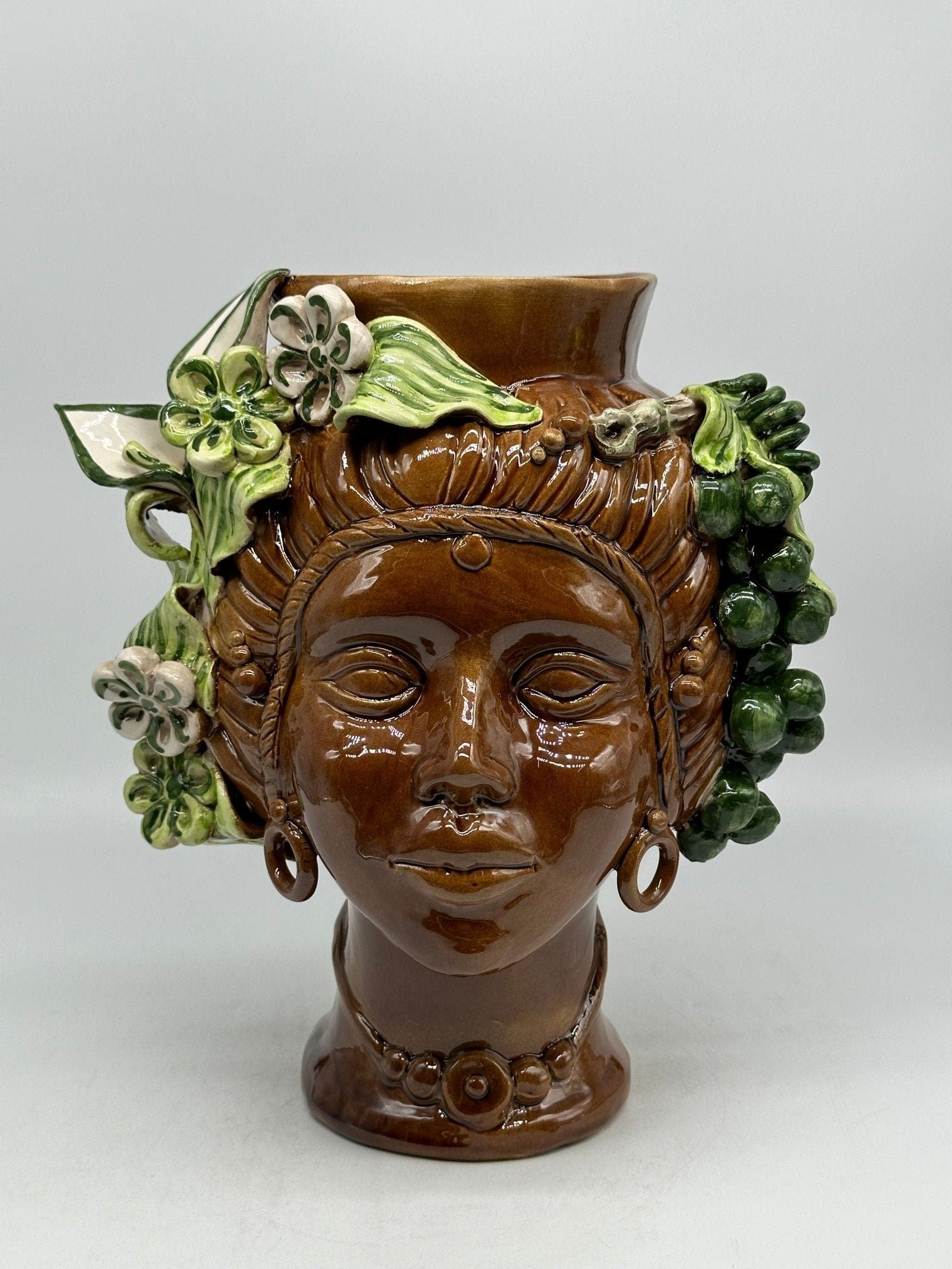 Teste di Moro Mediterraneo Ceramica Caltagirone cm H.29 L.22 Artigianale Marrone Verde - DD CERAMICHE SICILIANE