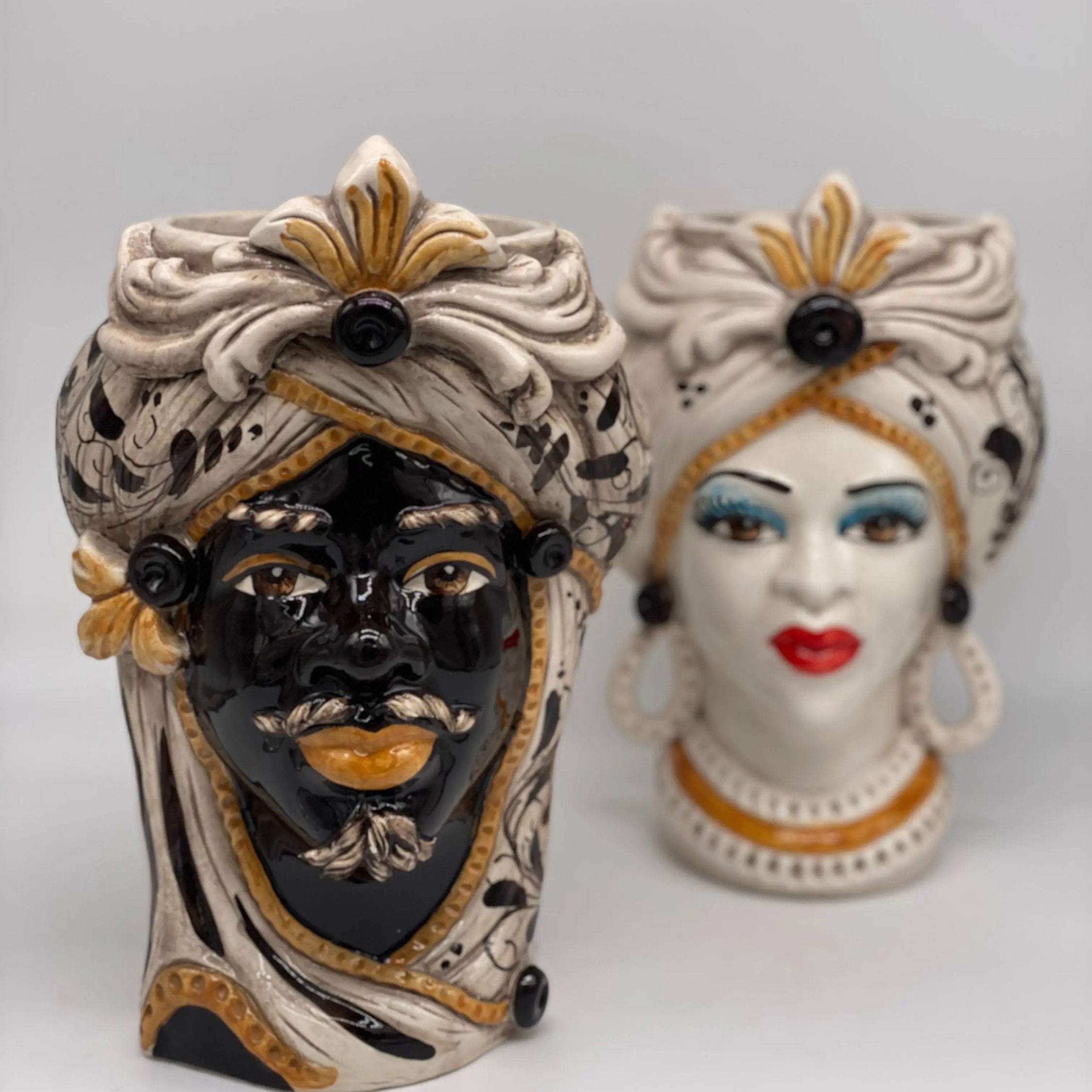 Teste di Moro Moresca Ceramica Caltagirone cm H.28 L.19 Artigianale Barocco Ocra DD CERAMICHE SICILIANE