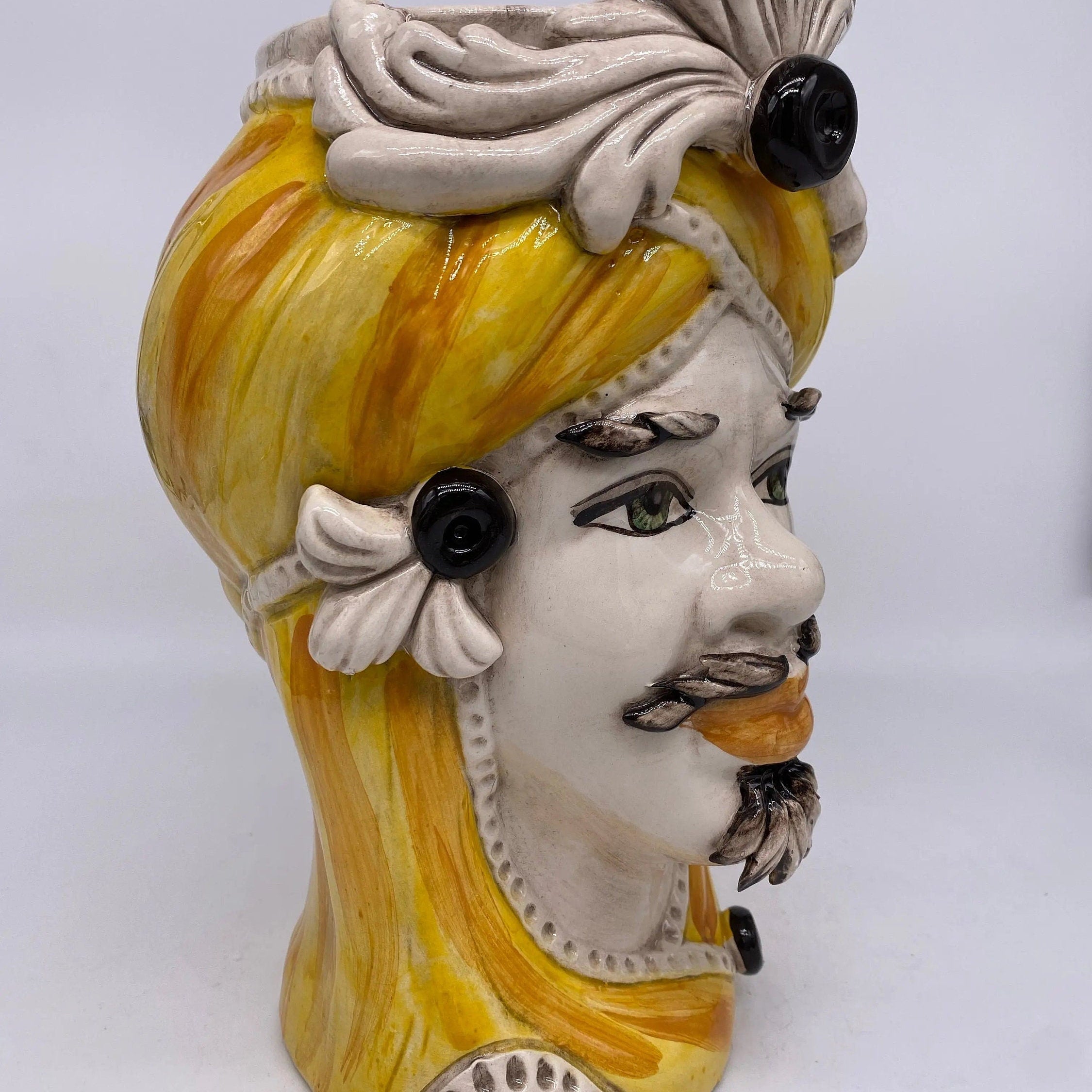 Teste di Moro Moresca Ceramica Caltagirone cm H.28 L.19 Artigianale Turbante Ocra DD CERAMICHE SICILIANE