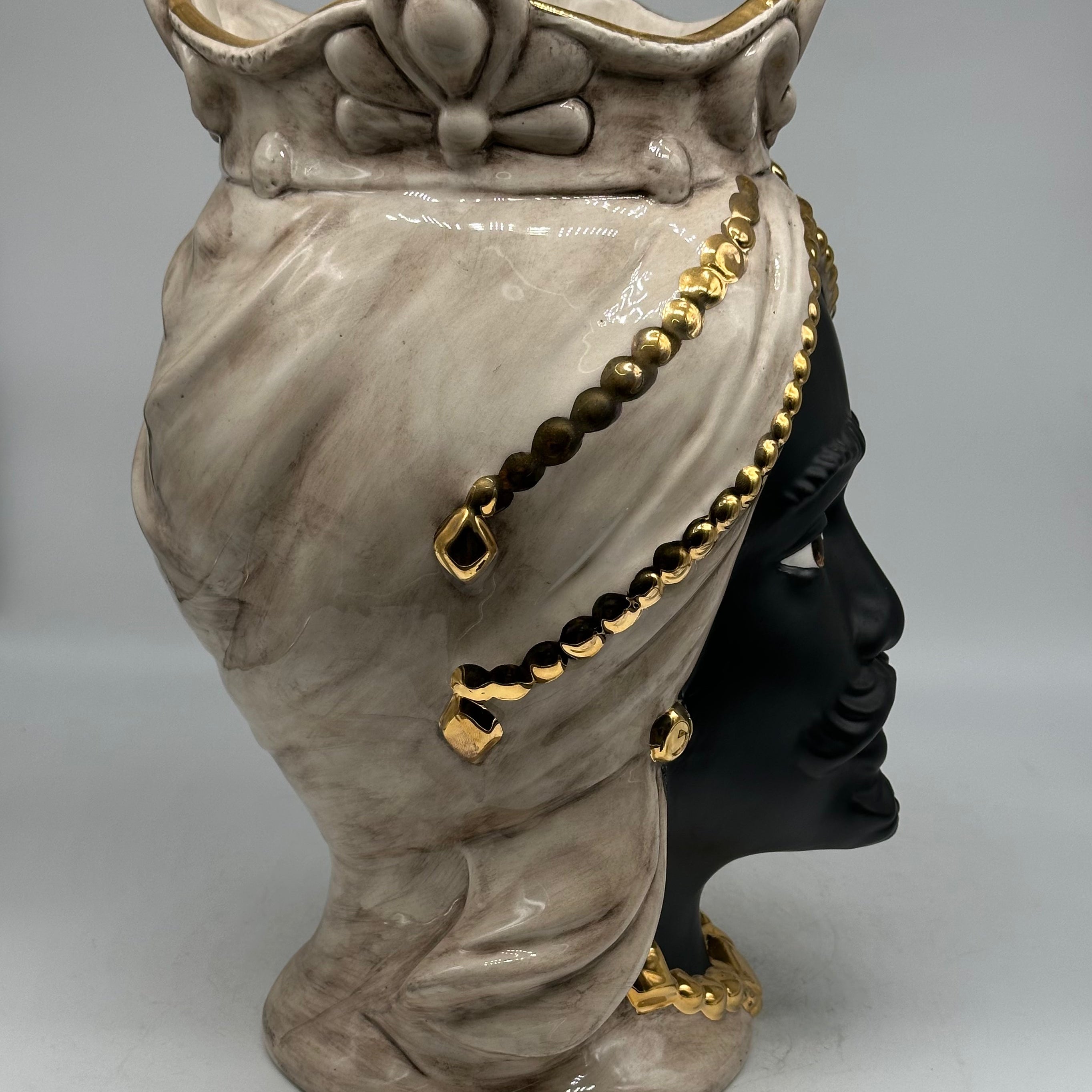 Teste di Moro Saturno Ceramica Caltagirone cm H.37 L.22 Artigianale Beige Oro - TESTE DI MORO