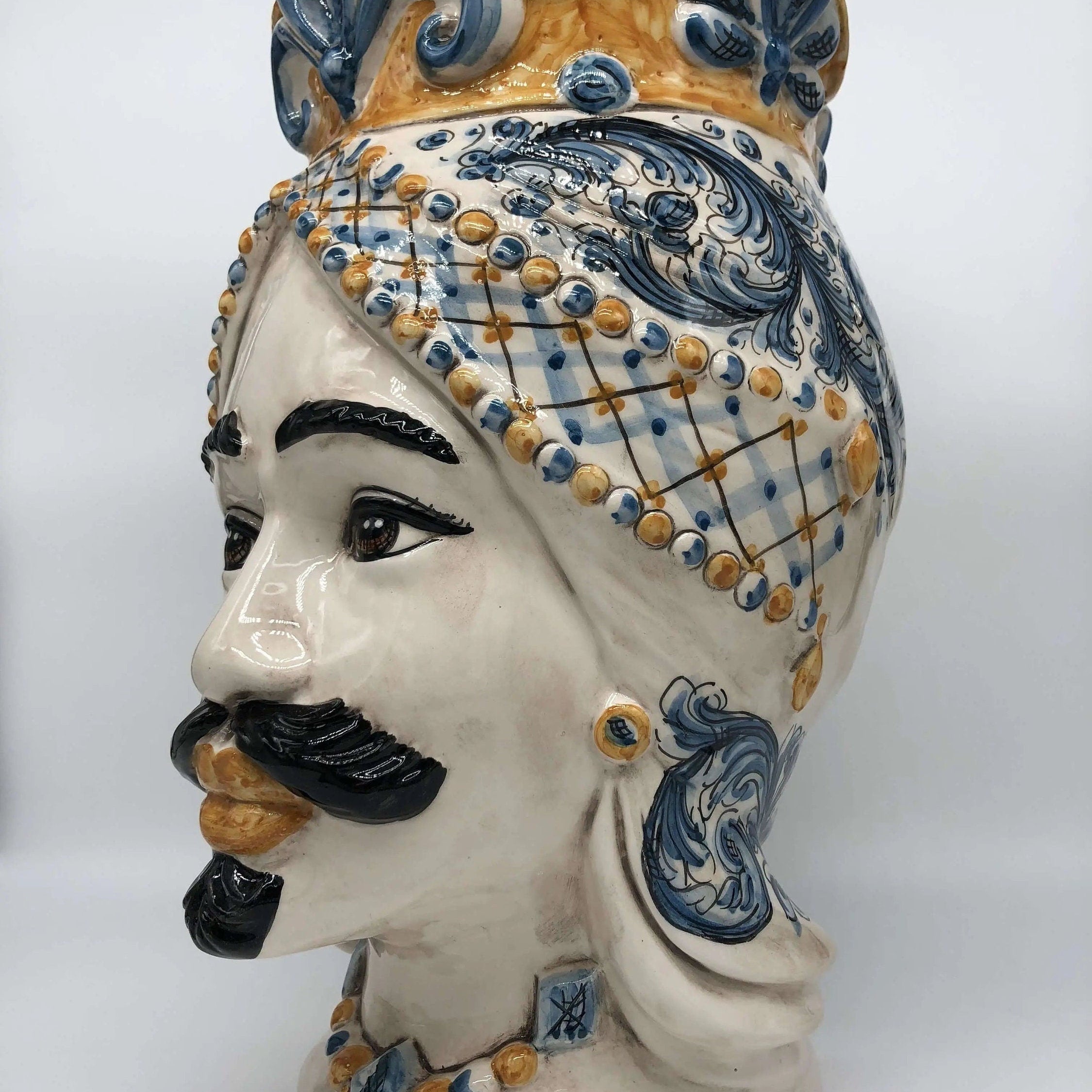 Teste di Moro Saturno Ceramica Caltagirone cm H.37 L.22 Artigianale Barocco Ocra Blu DD CERAMICHE SICILIANE