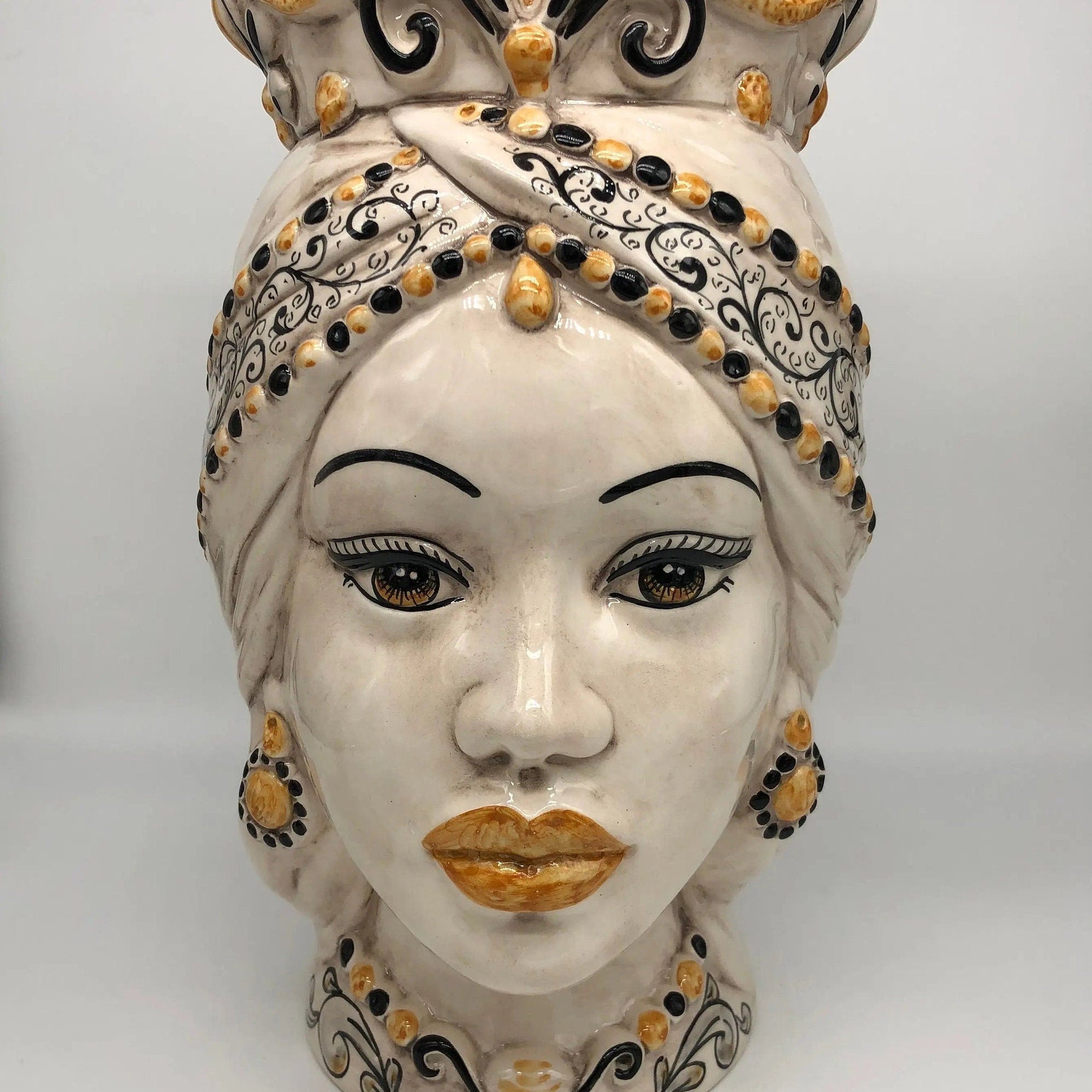 Teste di Moro Saturno Ceramica Caltagirone cm H.37 L.22 Artigianale Barocco Ocra Nero DD CERAMICHE SICILIANE