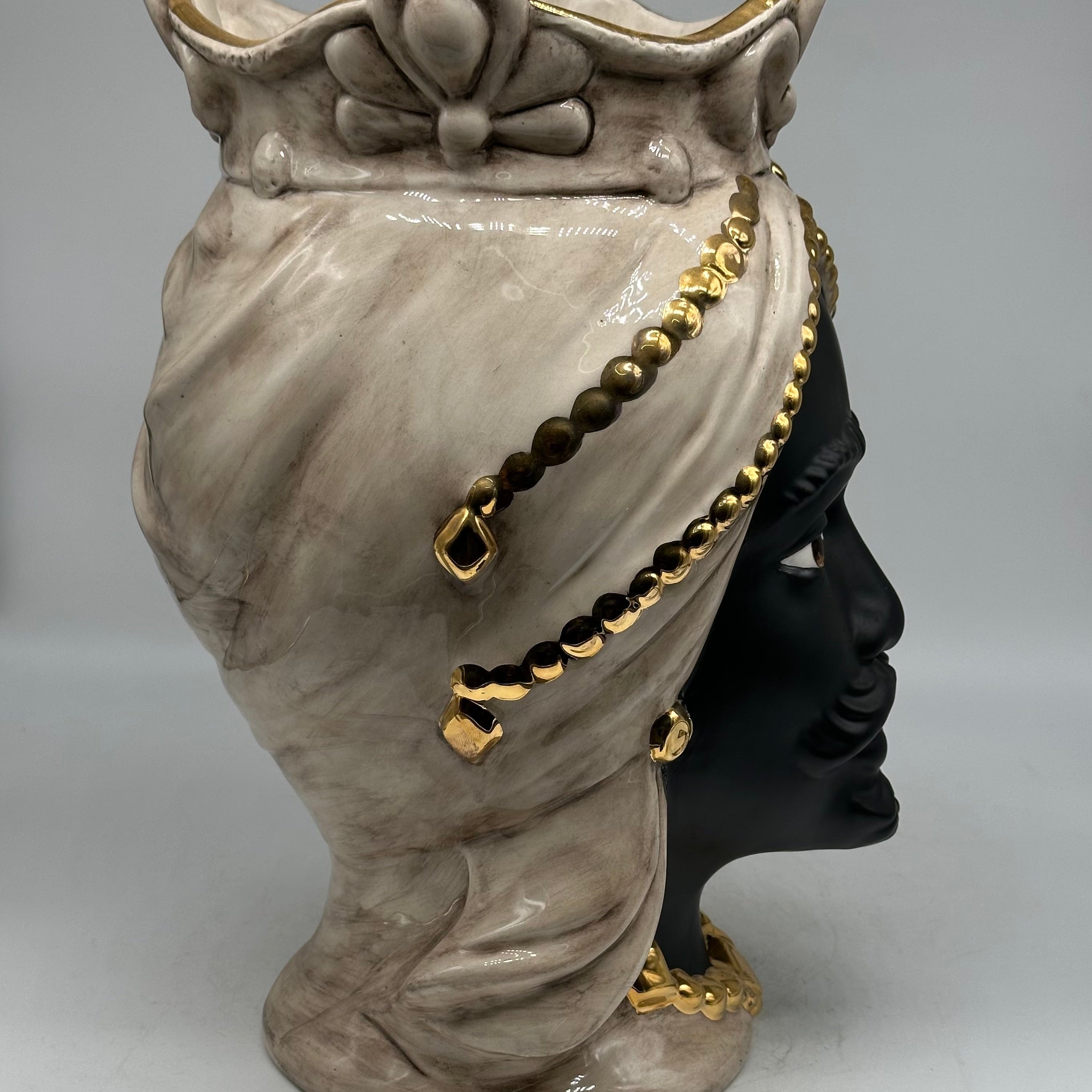 Teste di Moro Saturno Ceramica Caltagirone cm H.37 L.22 Artigianale Beige Oro - TESTE DI MORO