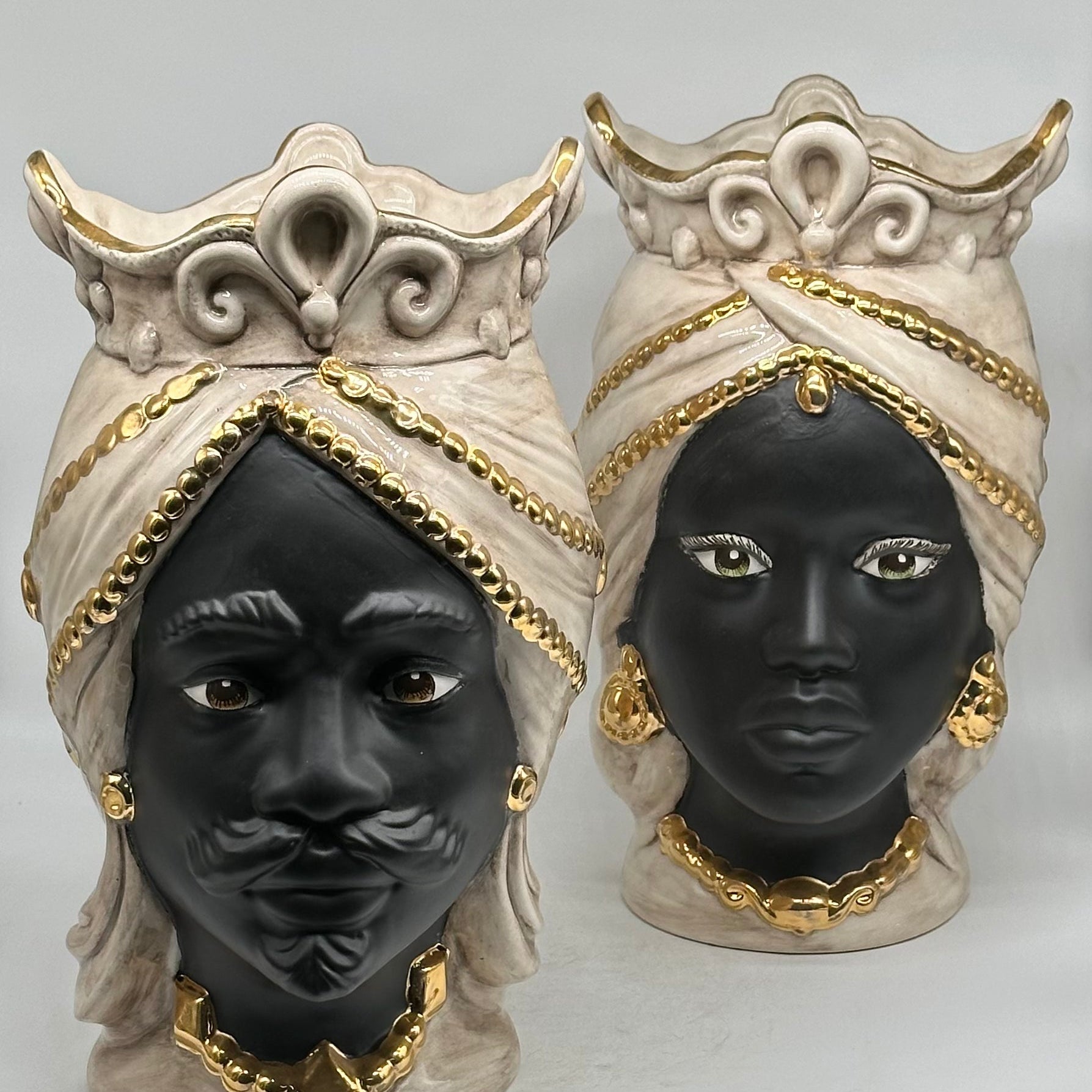 Teste di Moro Saturno Ceramica Caltagirone cm H.37 L.22 Artigianale Beige Oro - TESTE DI MORO