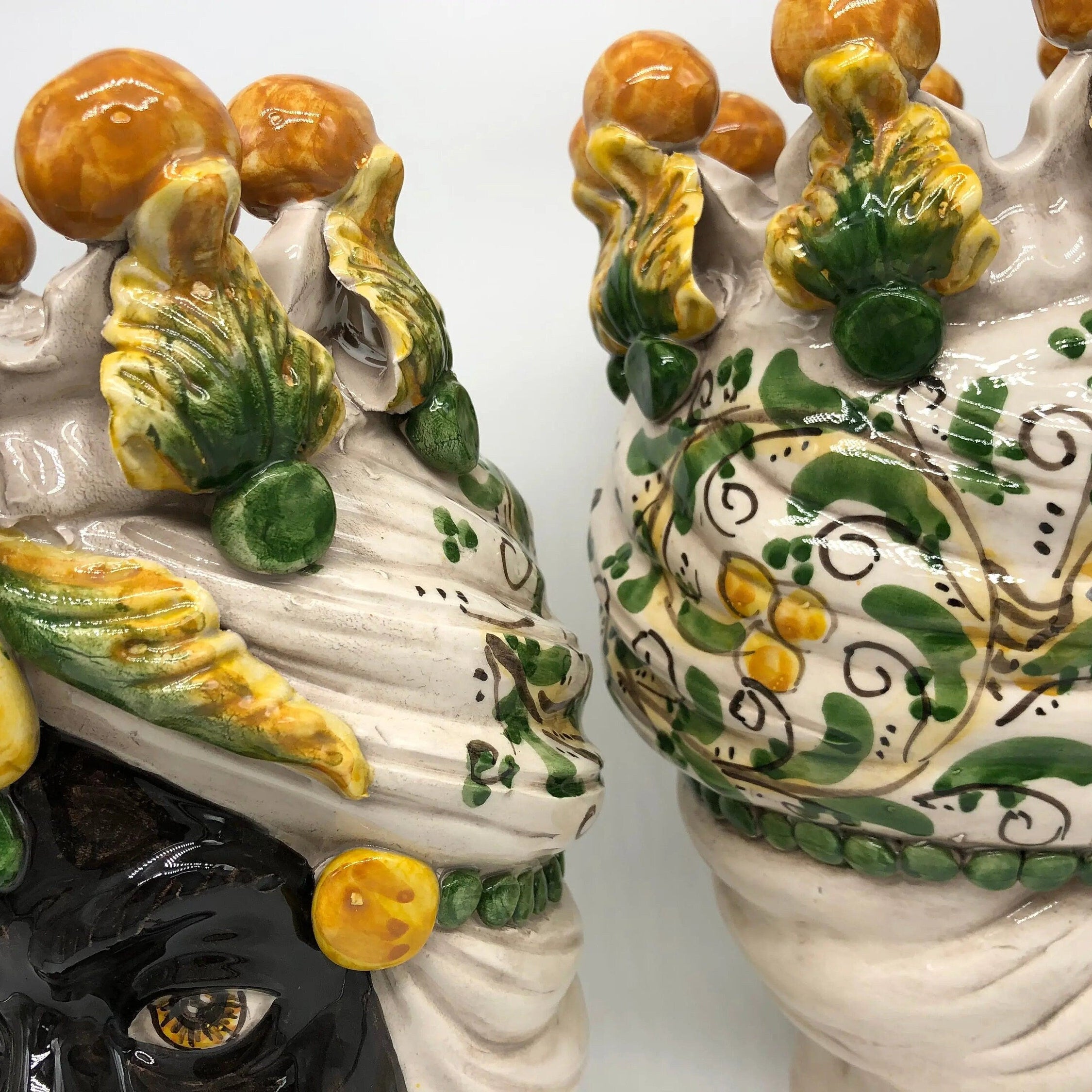 Teste di Moro Seicento Ceramica Caltagirone cm H.30 L.20 Artigianale Verde Giallo DD CERAMICHE SICILIANE