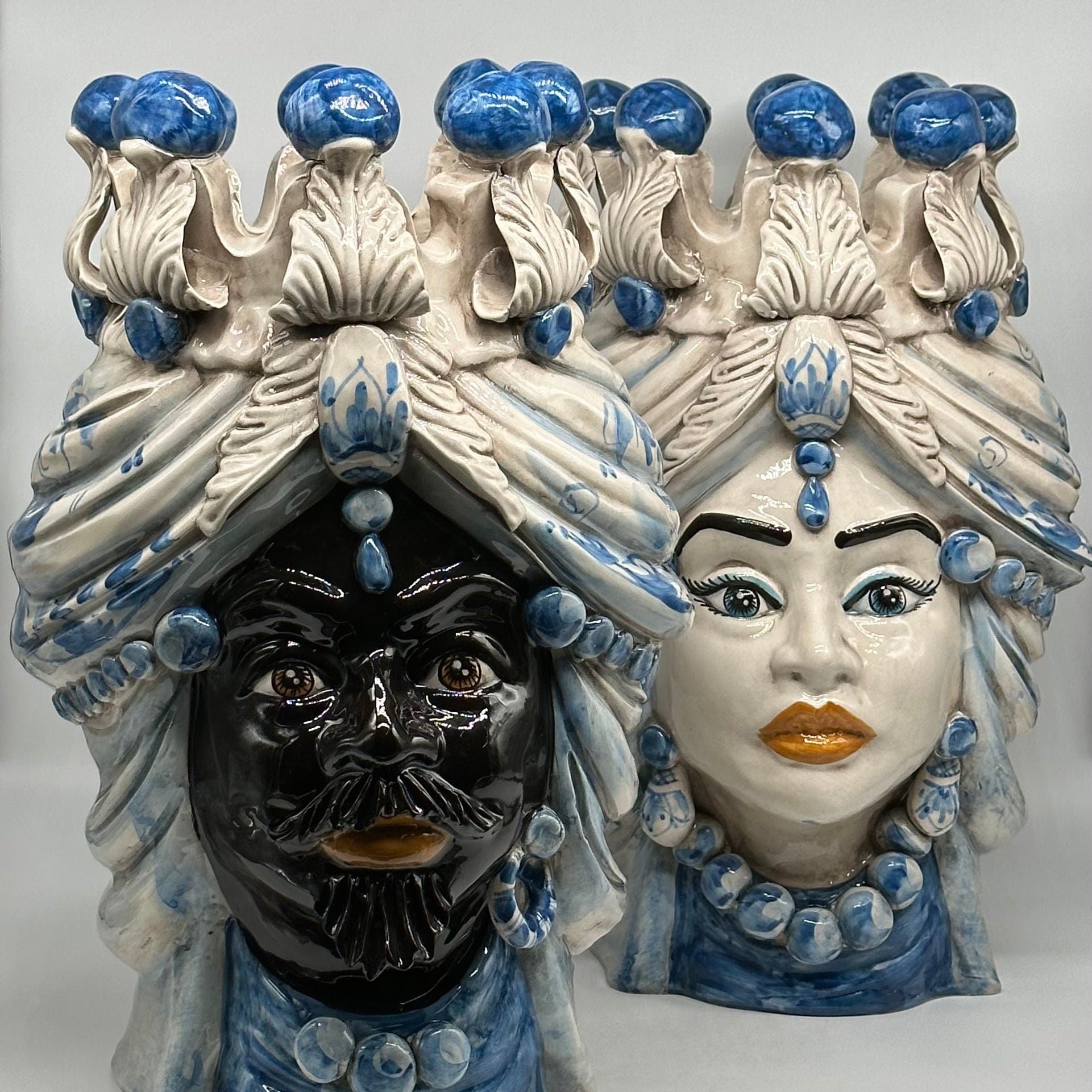 Teste di Moro Seicento Ceramica Caltagirone cm H.40 L.26 Artigianale Blu