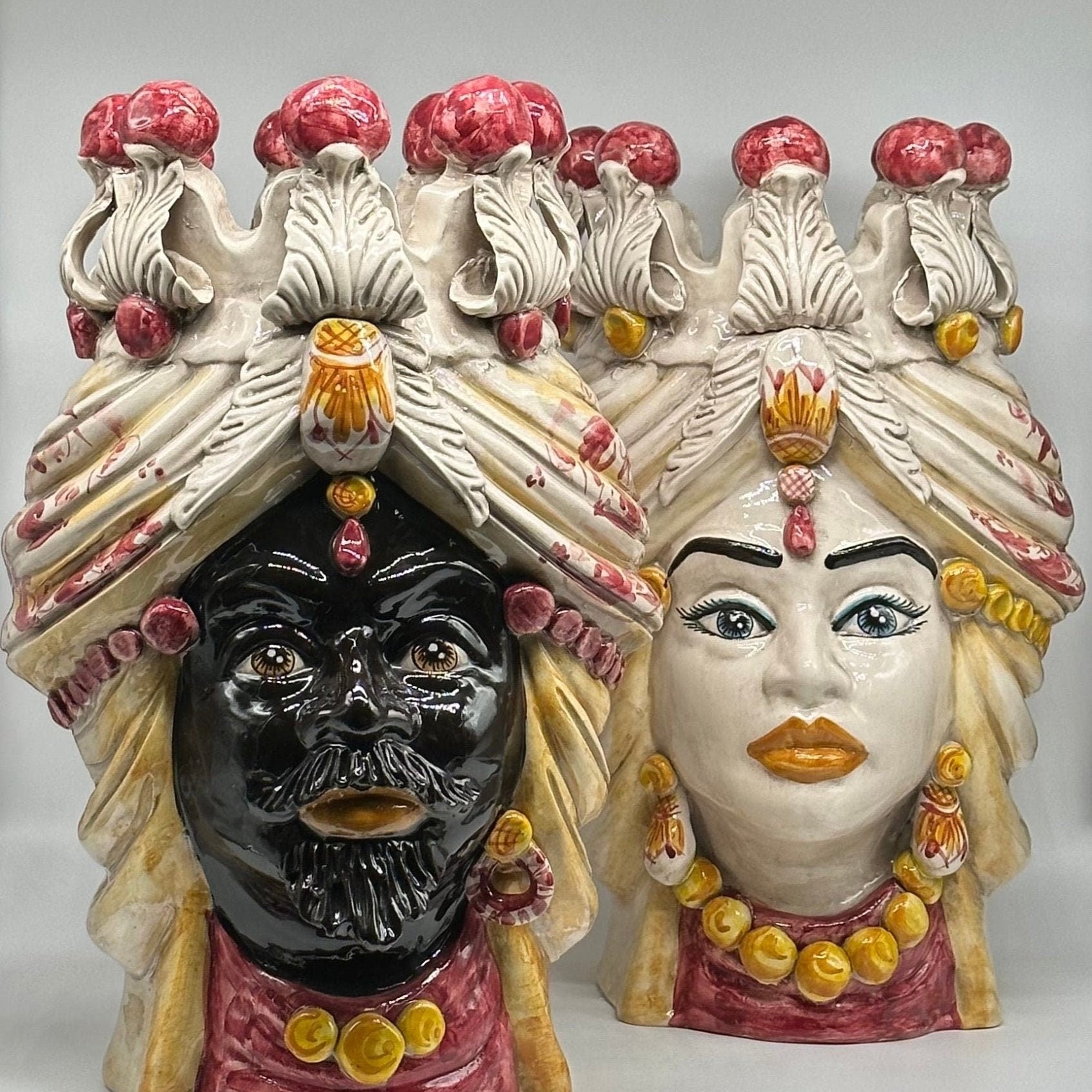 Teste di Moro Seicento Ceramica Caltagirone cm H.40 L.26 Artigianale Bordeaux Giallo - DD CERAMICHE SICILIANE