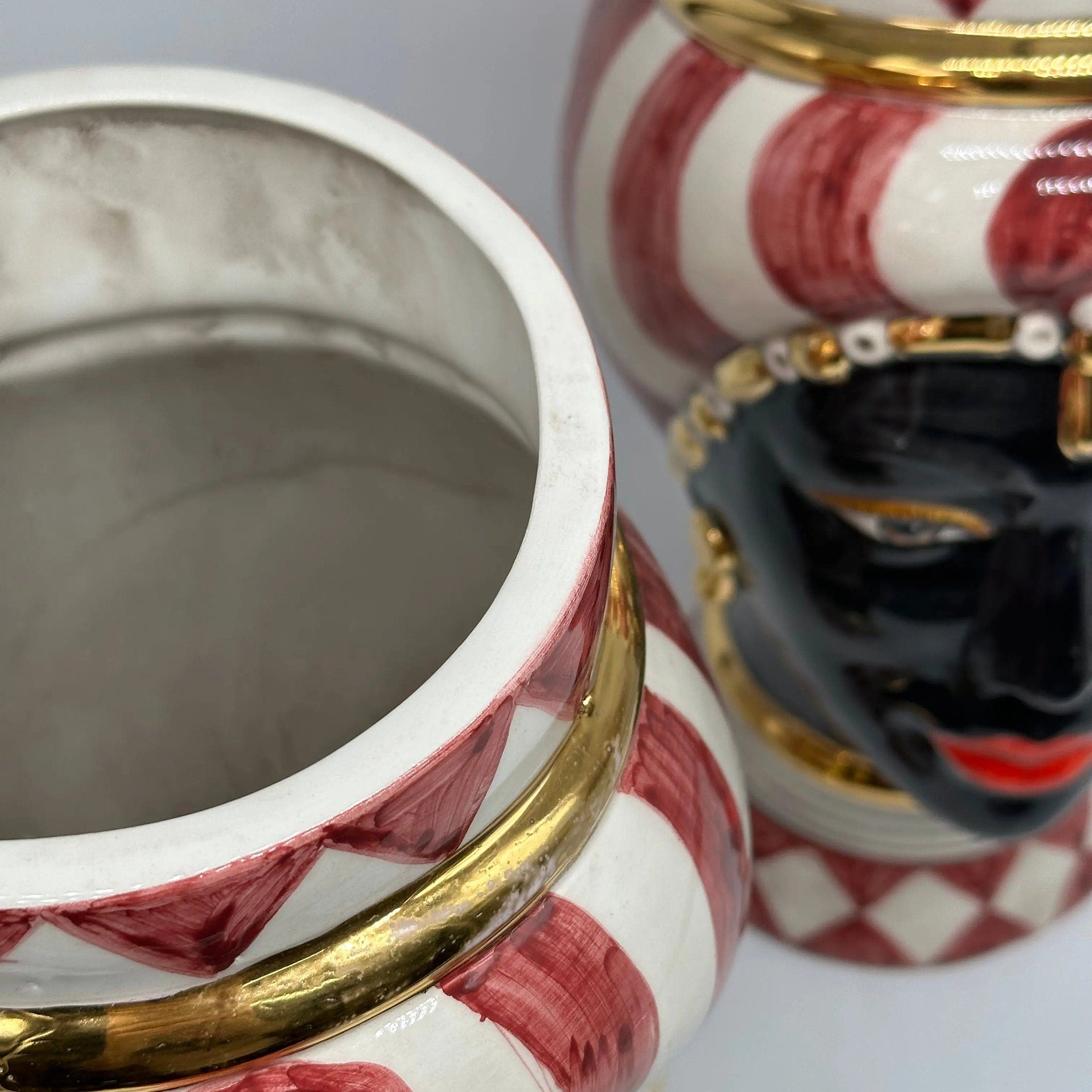 Teste di Moro Token Ceramica Caltagirone cm H.31 L.18 Artigianale Bianco Bordeaux Oro DD CERAMICHE SICILIANE