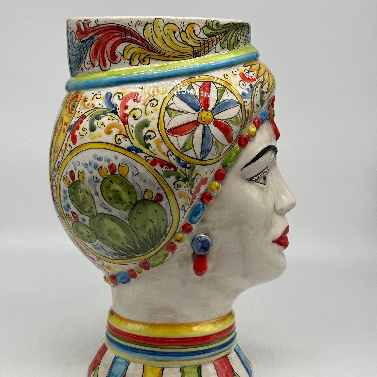 Teste di Moro Token Ceramica Caltagirone cm H.31 L.18 Artigianale Decoro “Carretto” - DD CERAMICHE SICILIANE