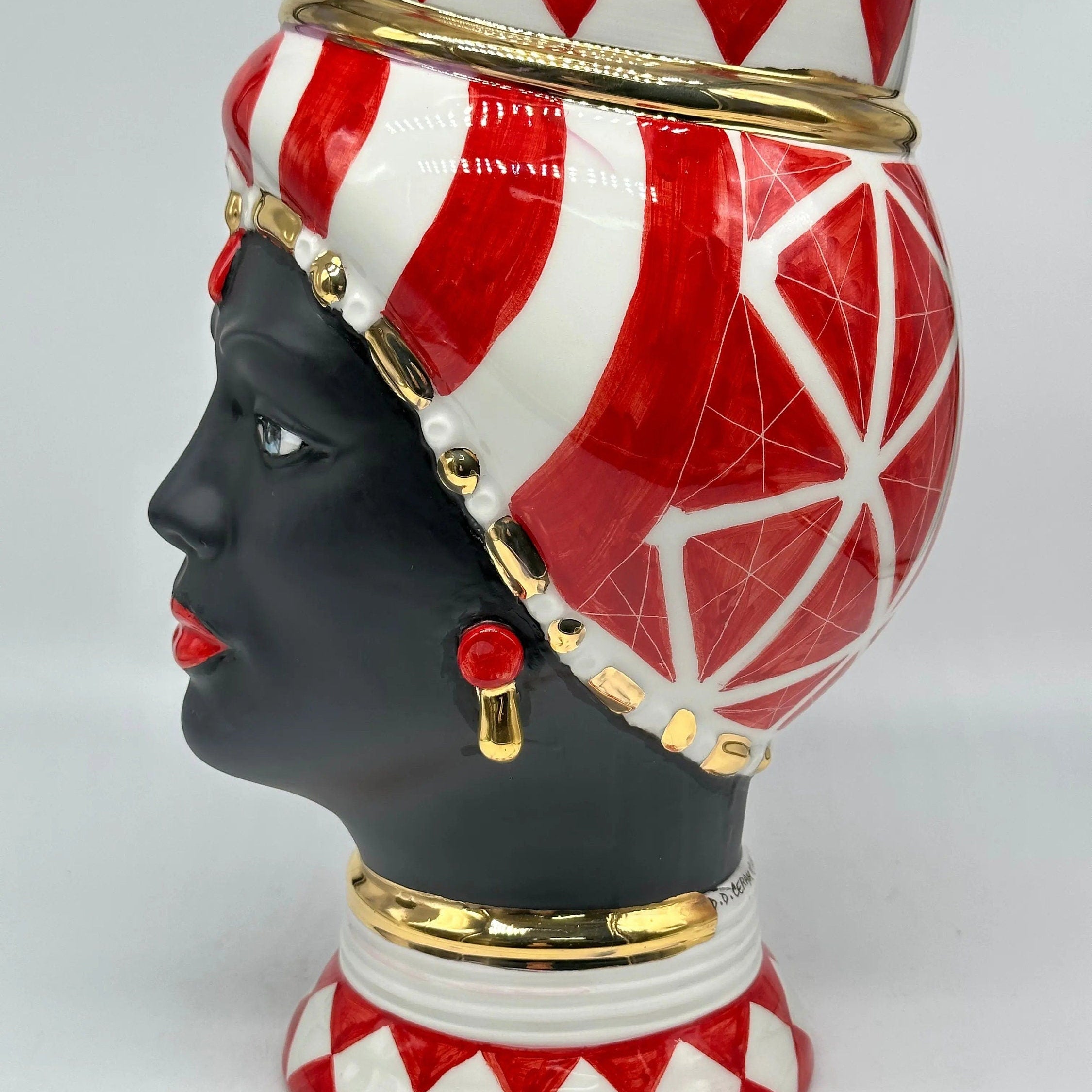 Teste di Moro Token Ceramica Caltagirone cm H.31 L.18 Artigianale Rosso Bianco Oro DD CERAMICHE SICILIANE