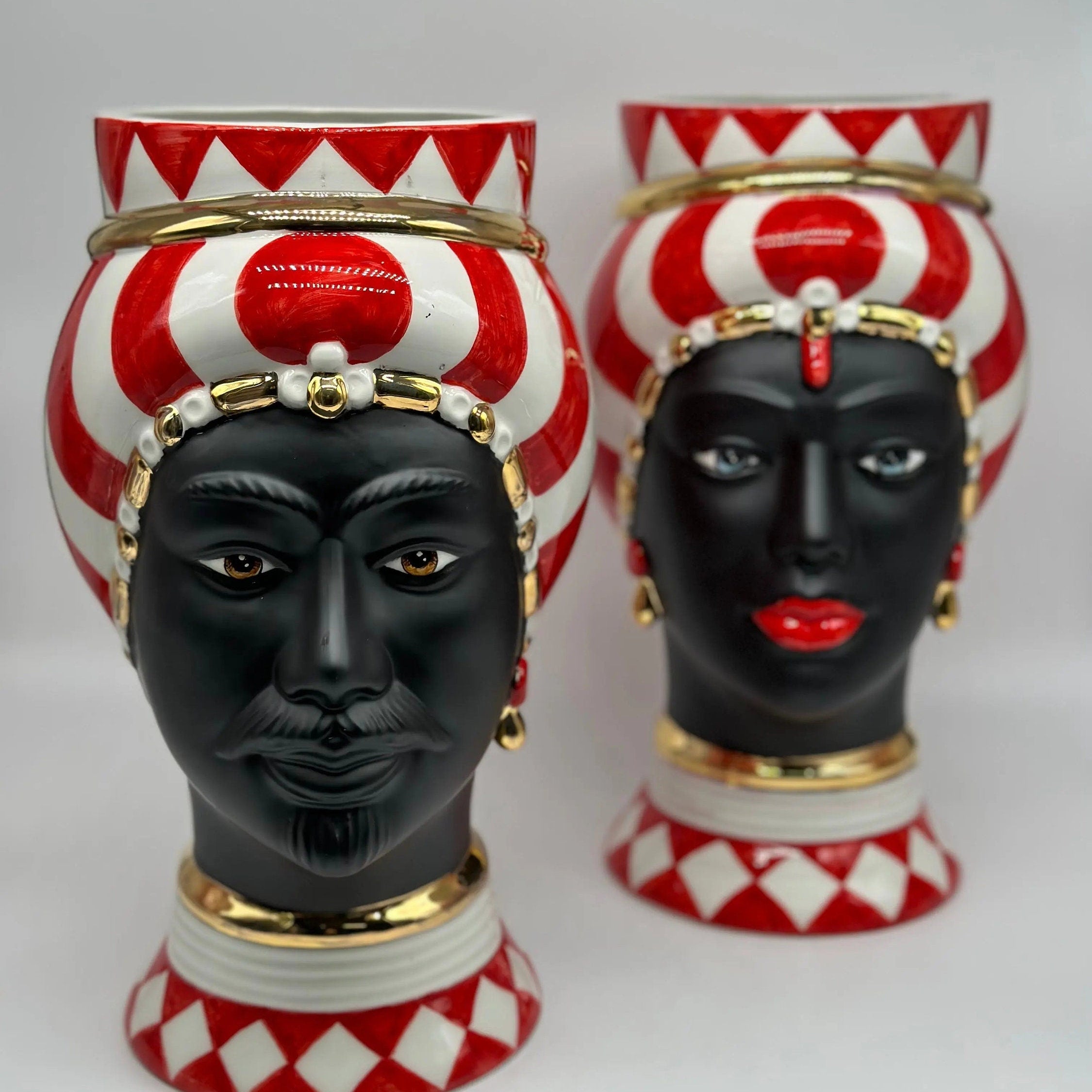 Teste di Moro Token Ceramica Caltagirone cm H.31 L.18 Artigianale Rosso Bianco Oro DD CERAMICHE SICILIANE
