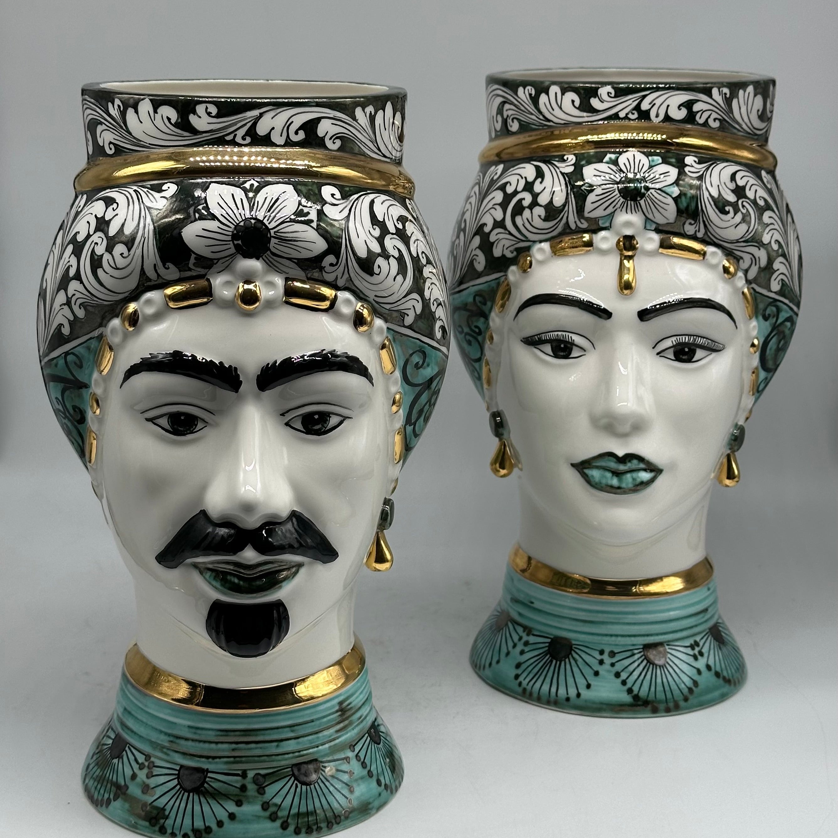 Teste di Moro Token Ceramica Caltagirone cm H.31 L.18 Artigianale Toni Verde Oro