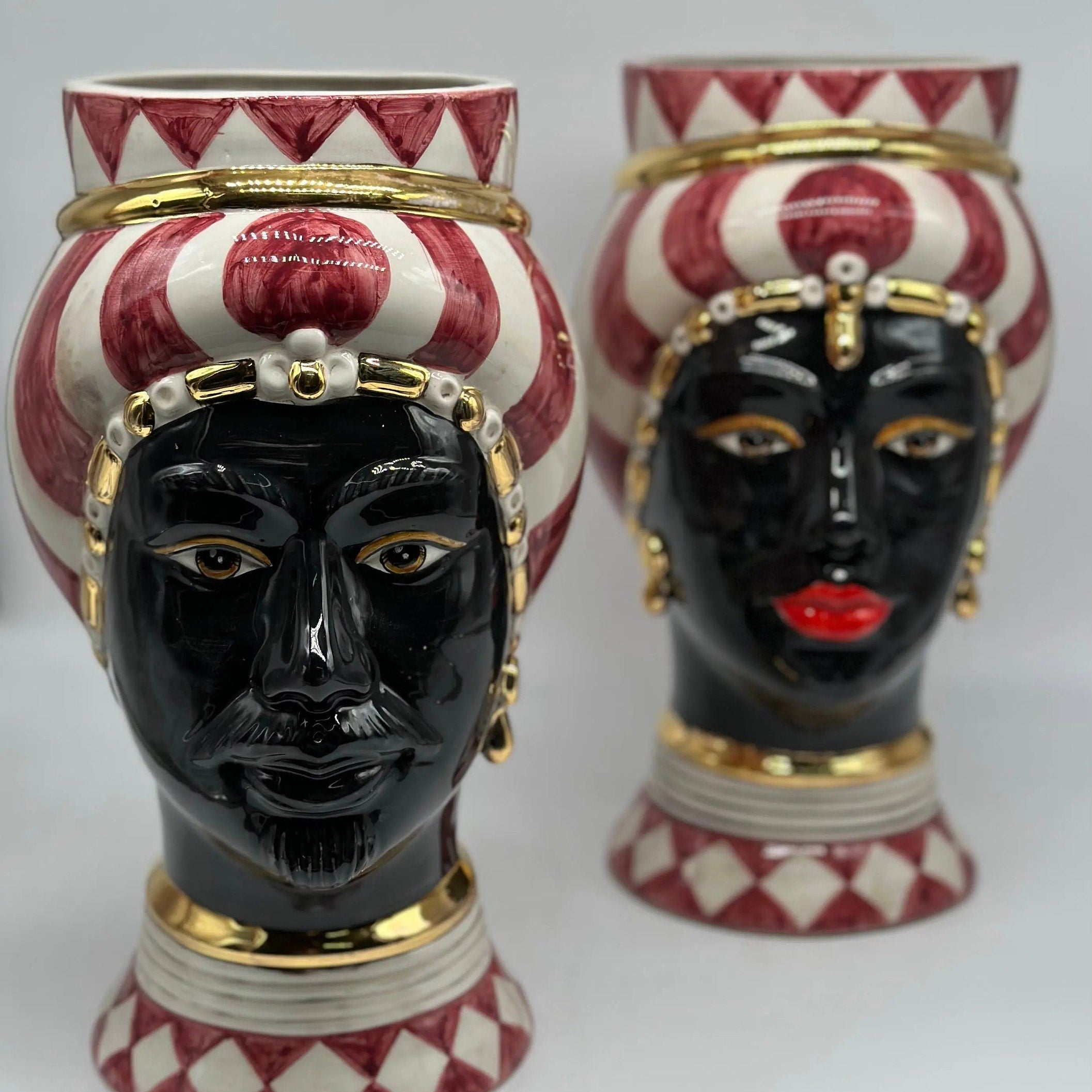 Teste di Moro Token Ceramica Caltagirone cm H.31 L.18 Artigianale Bianco Bordeaux Oro DD CERAMICHE SICILIANE