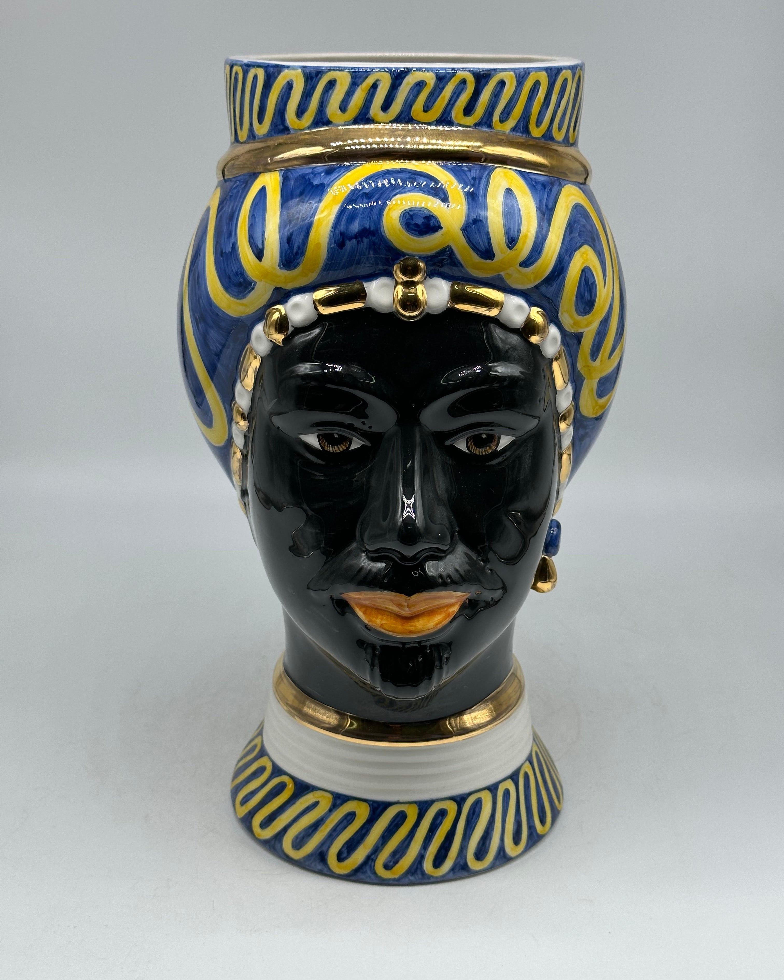Teste di Moro Token Ceramica Caltagirone cm H.31 L.18 Artigianale Blu Giallo - Uomo - TESTE DI MORO